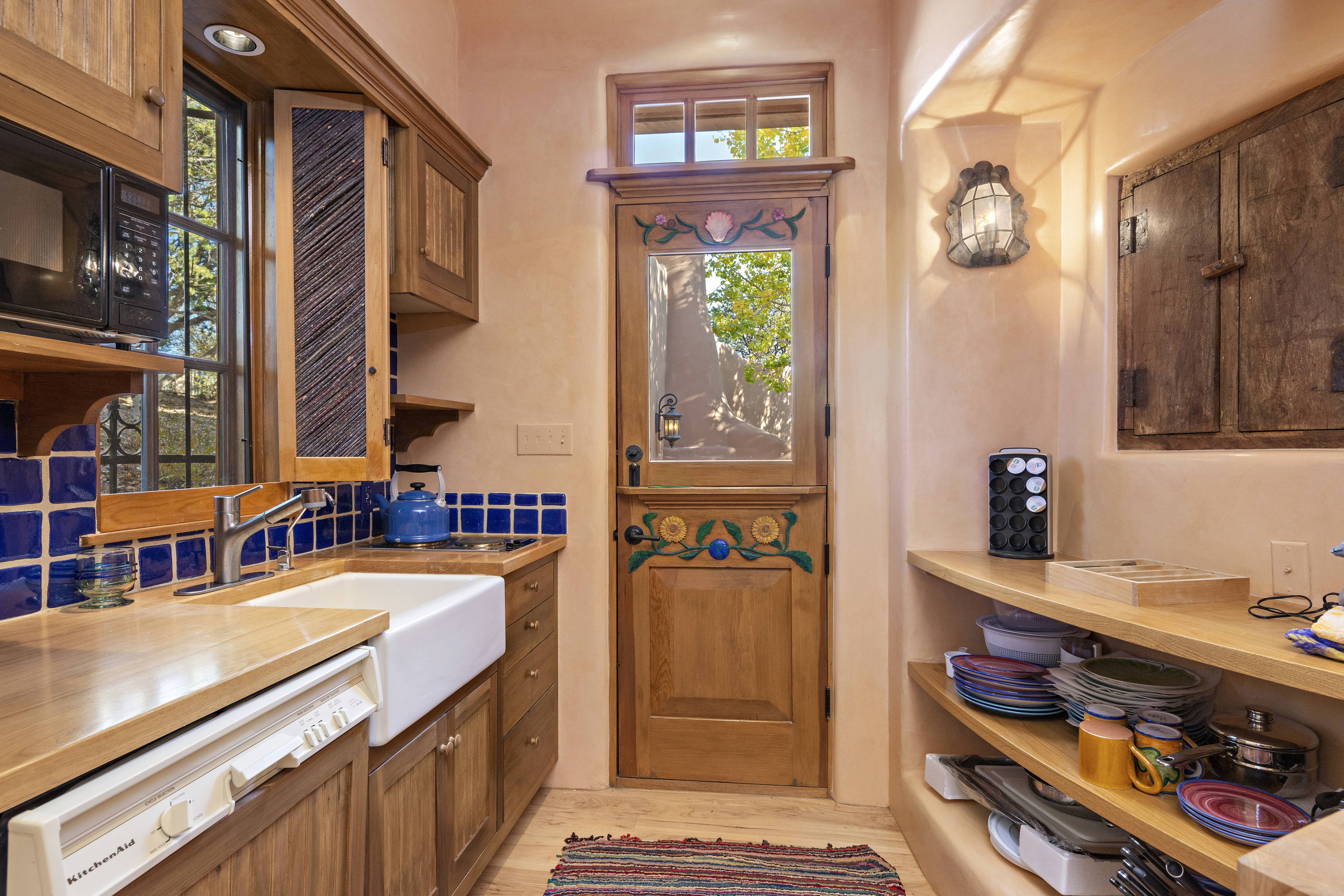 120 Circle Drive + Tract B