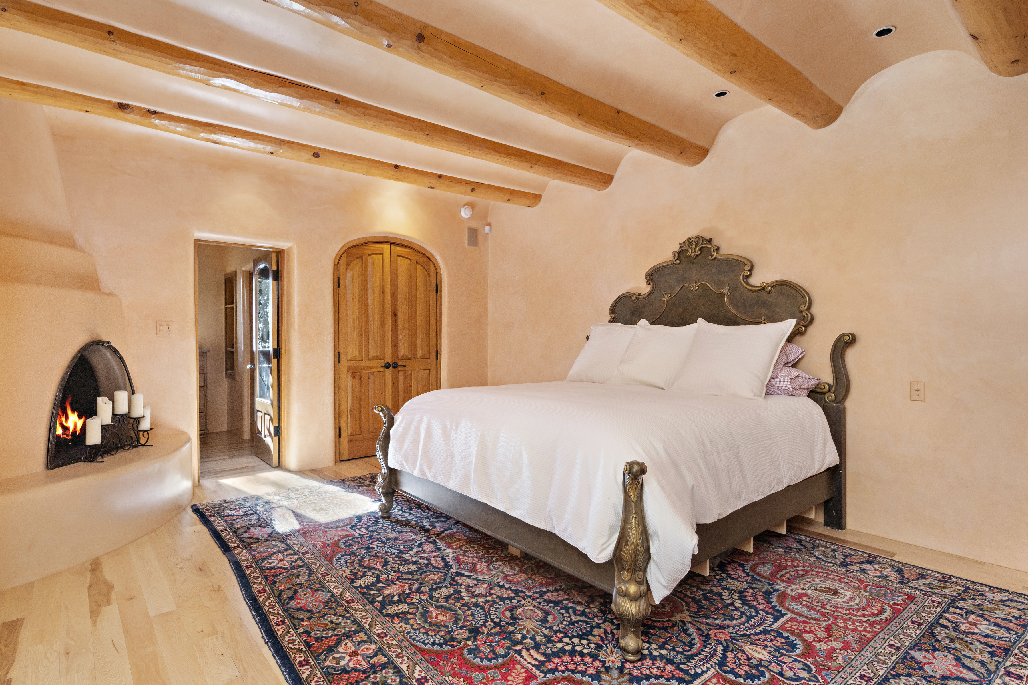 120 Circle Drive + Tract B