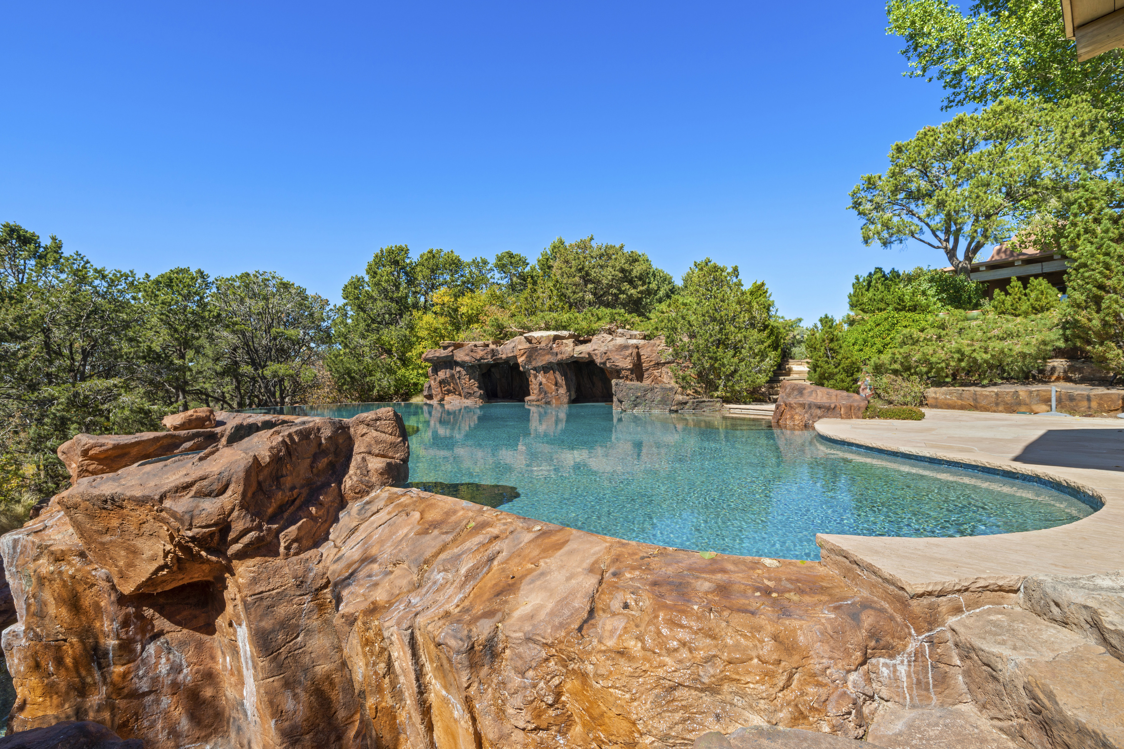 120 Circle Drive + Tract B