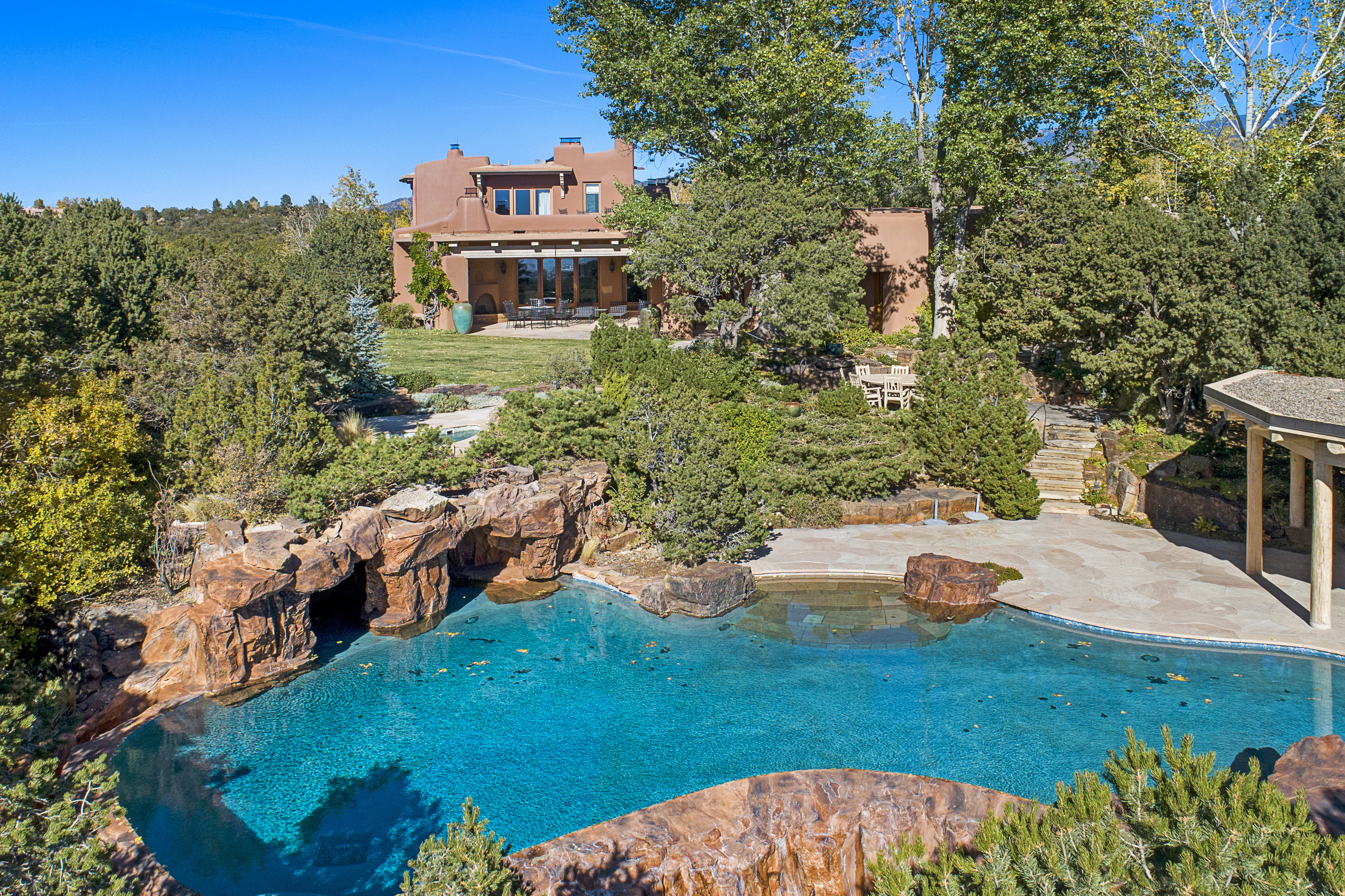 120 Circle Drive + Tract B