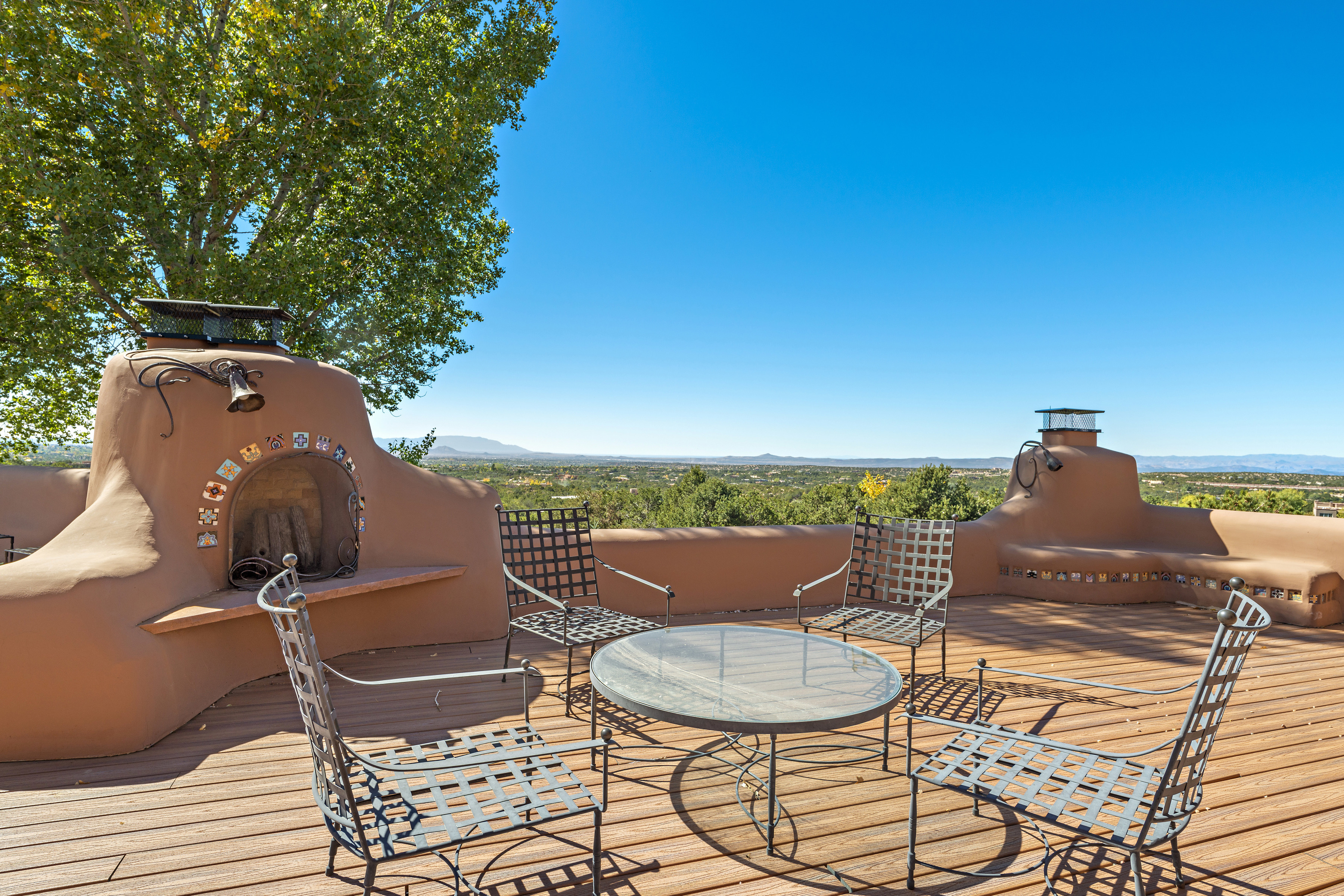 120 Circle Drive + Tract B