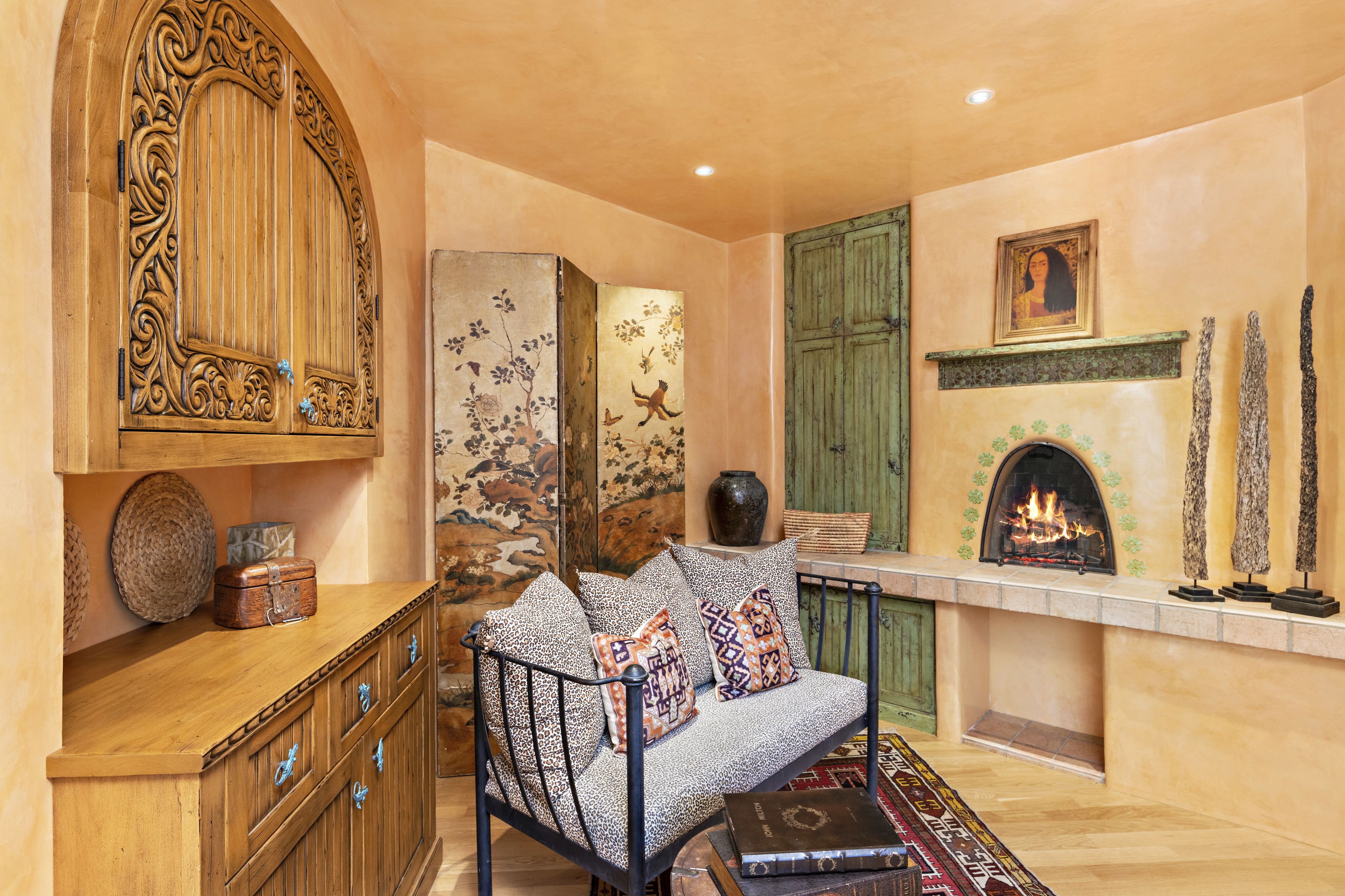 120 Circle Drive + Tract B