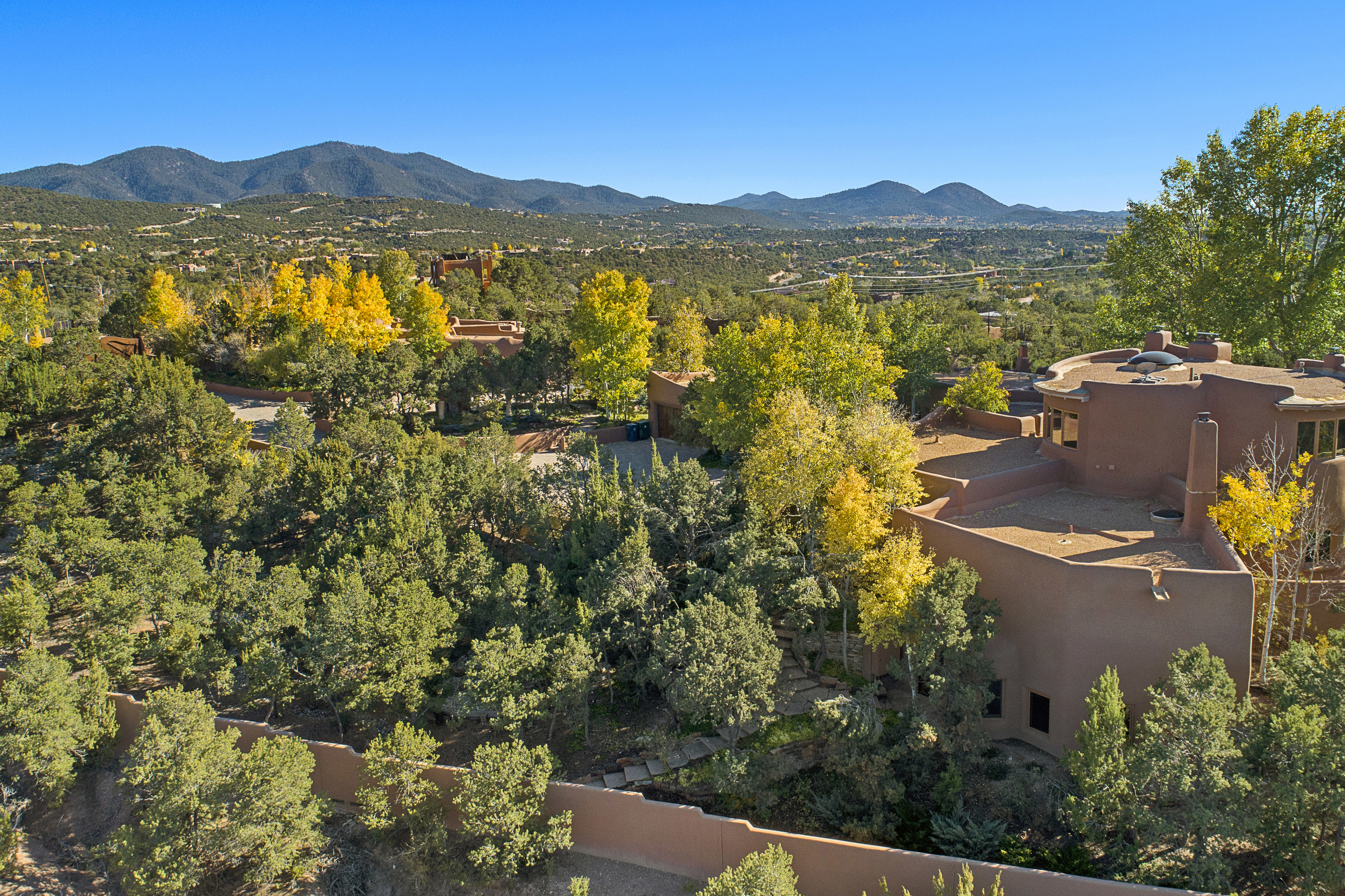 120 Circle Drive + Tract B