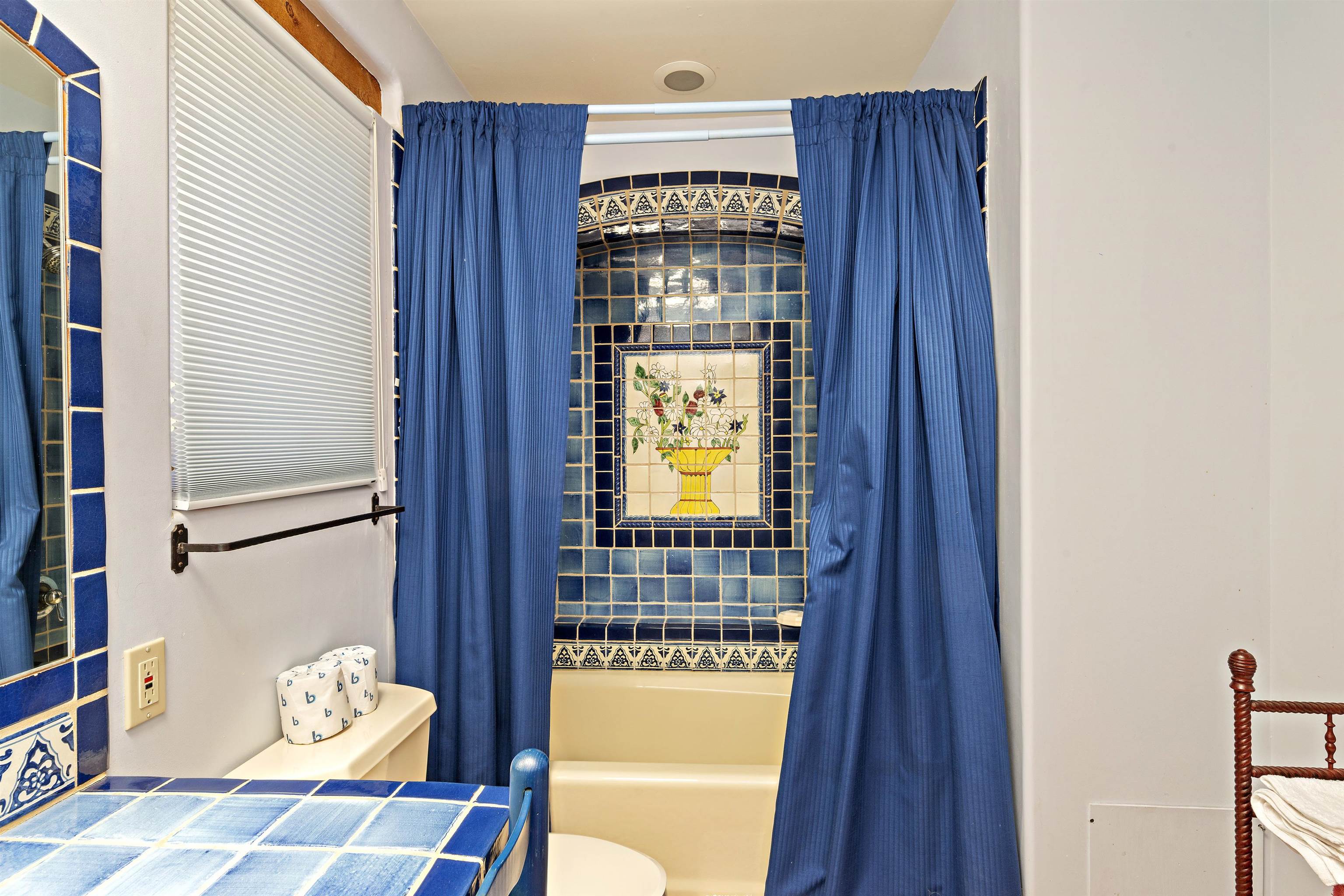 1043 Encantado Drive