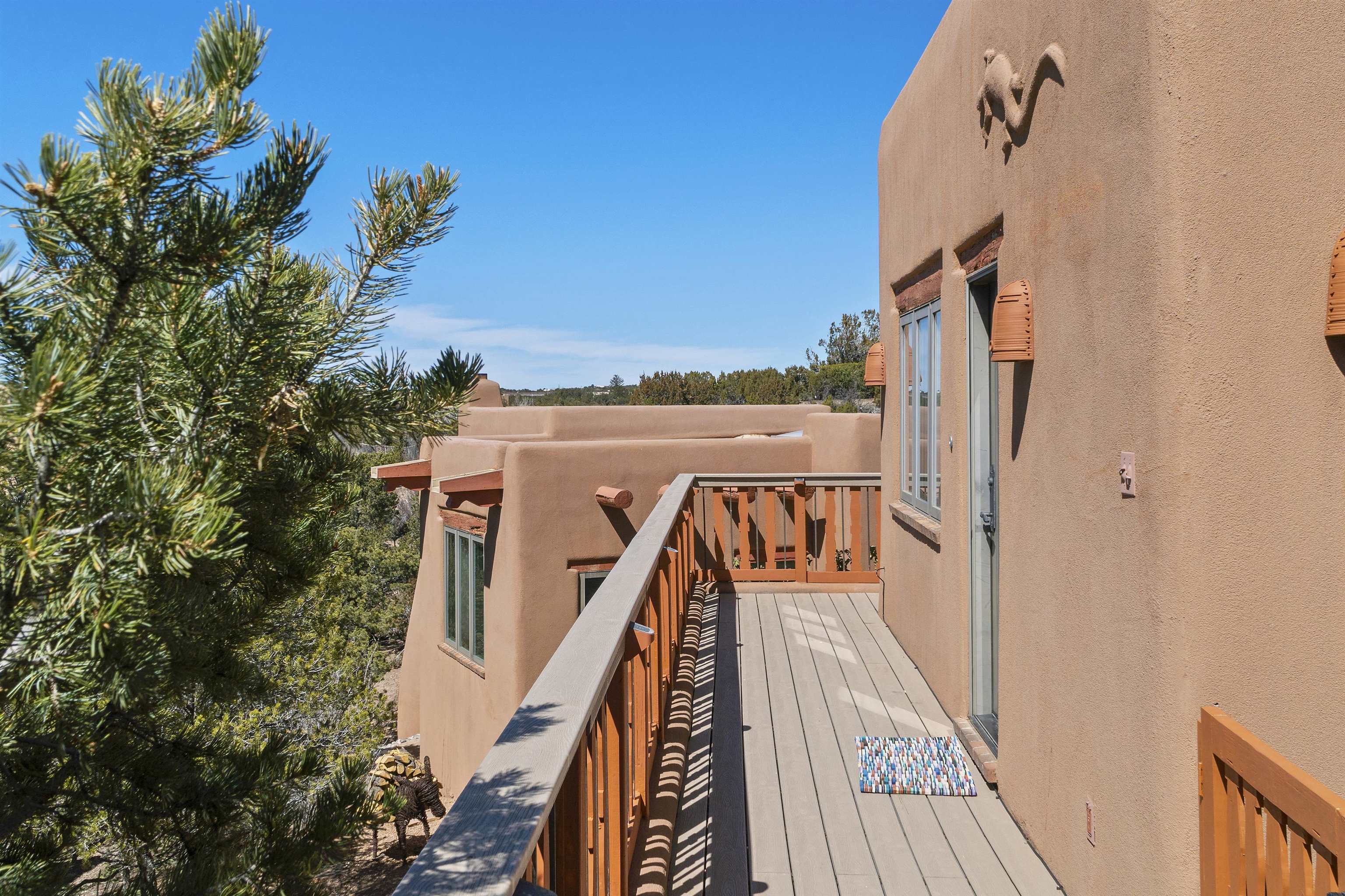 1043 Encantado Drive