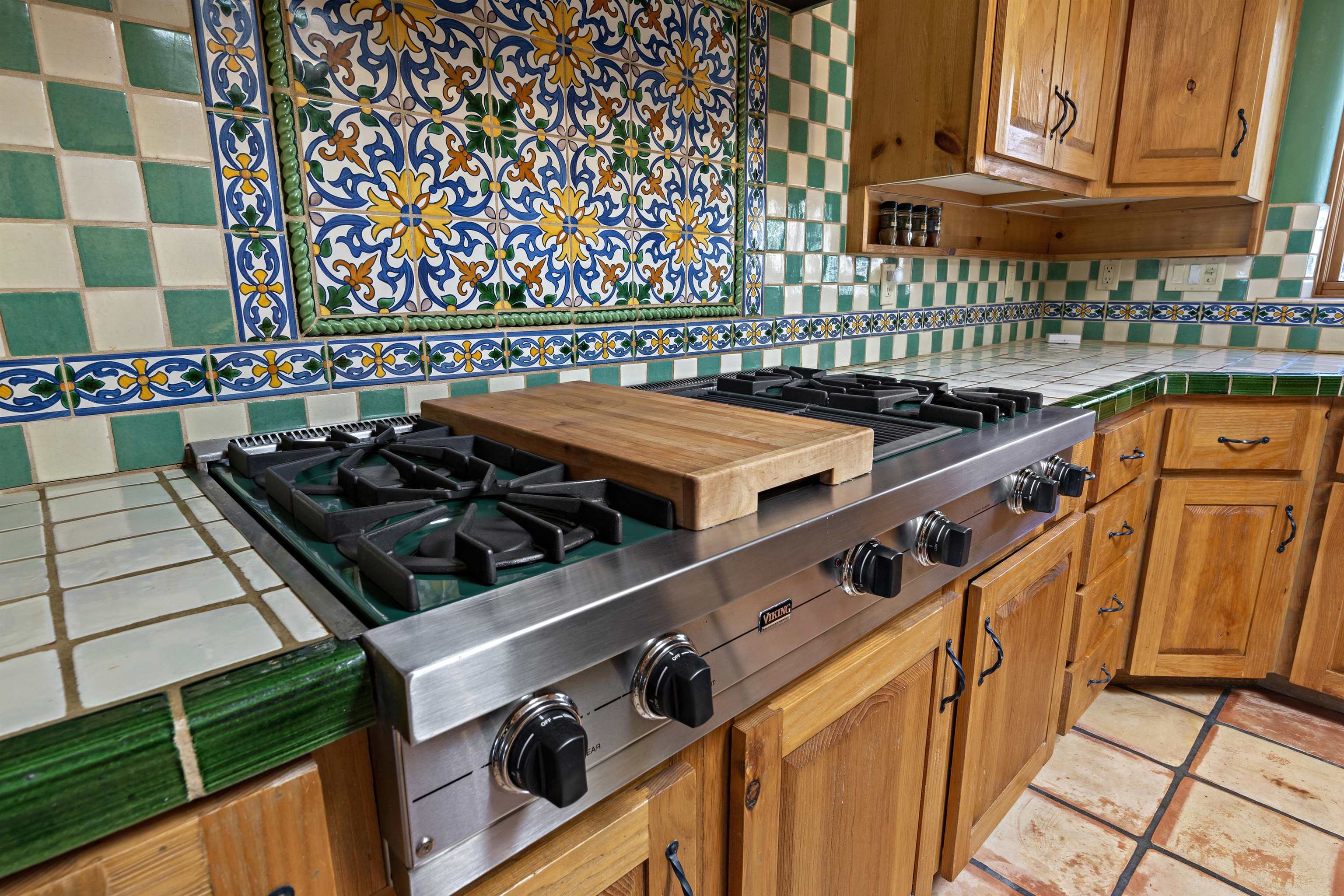 1043 Encantado Drive