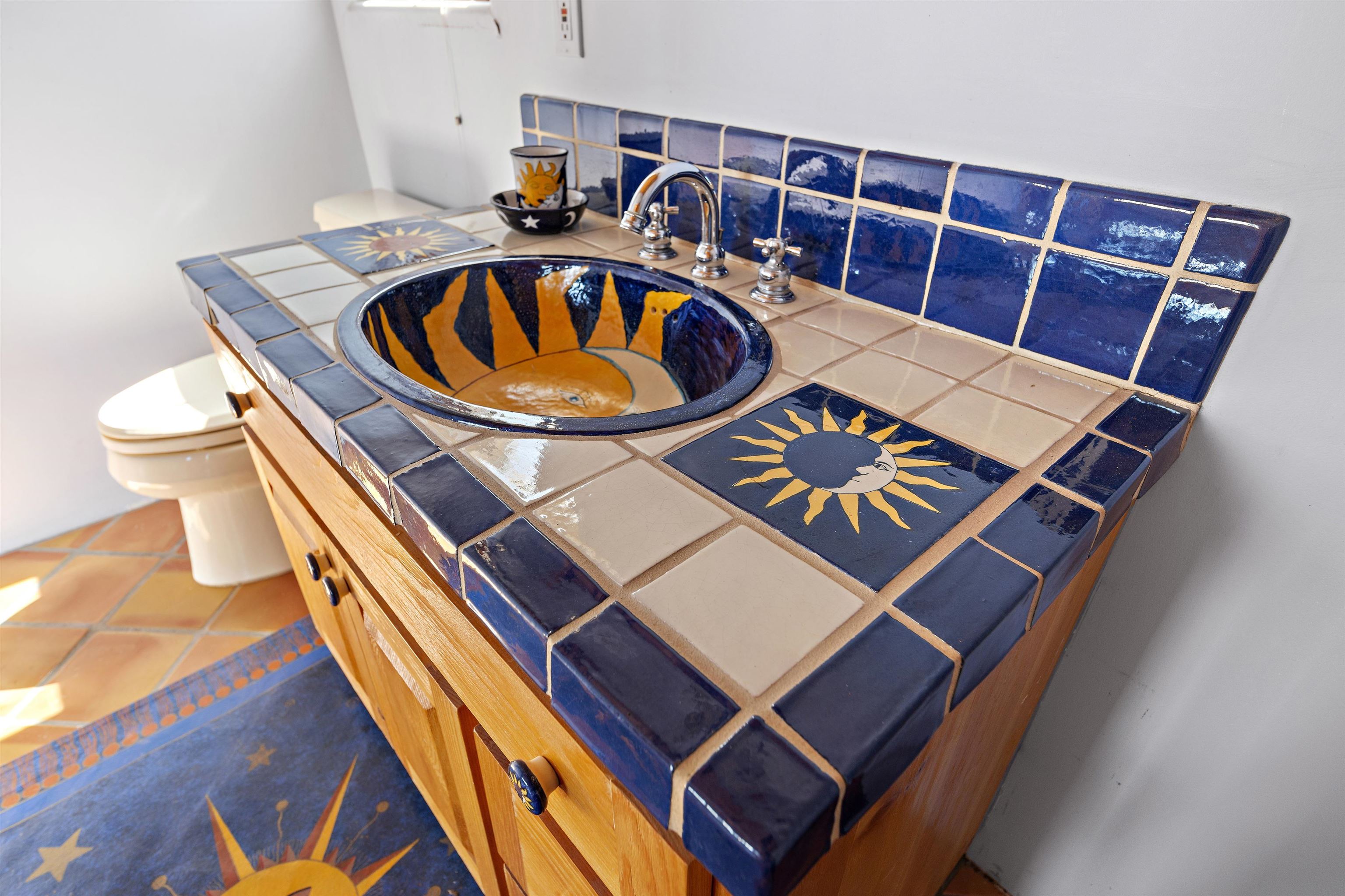 1043 Encantado Drive