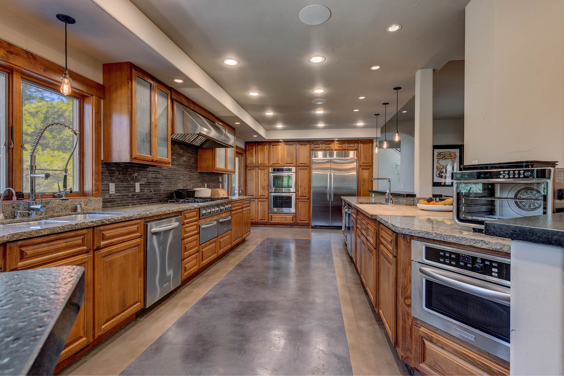 11710 Tinkers Landing