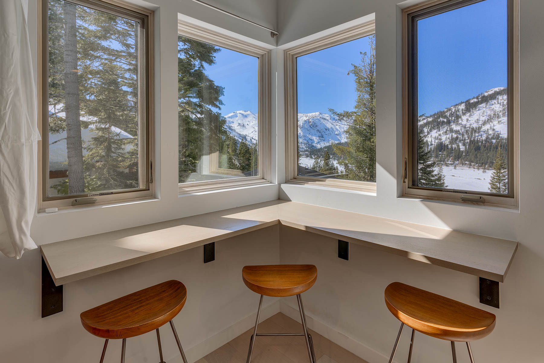 3116 Valley View Ct