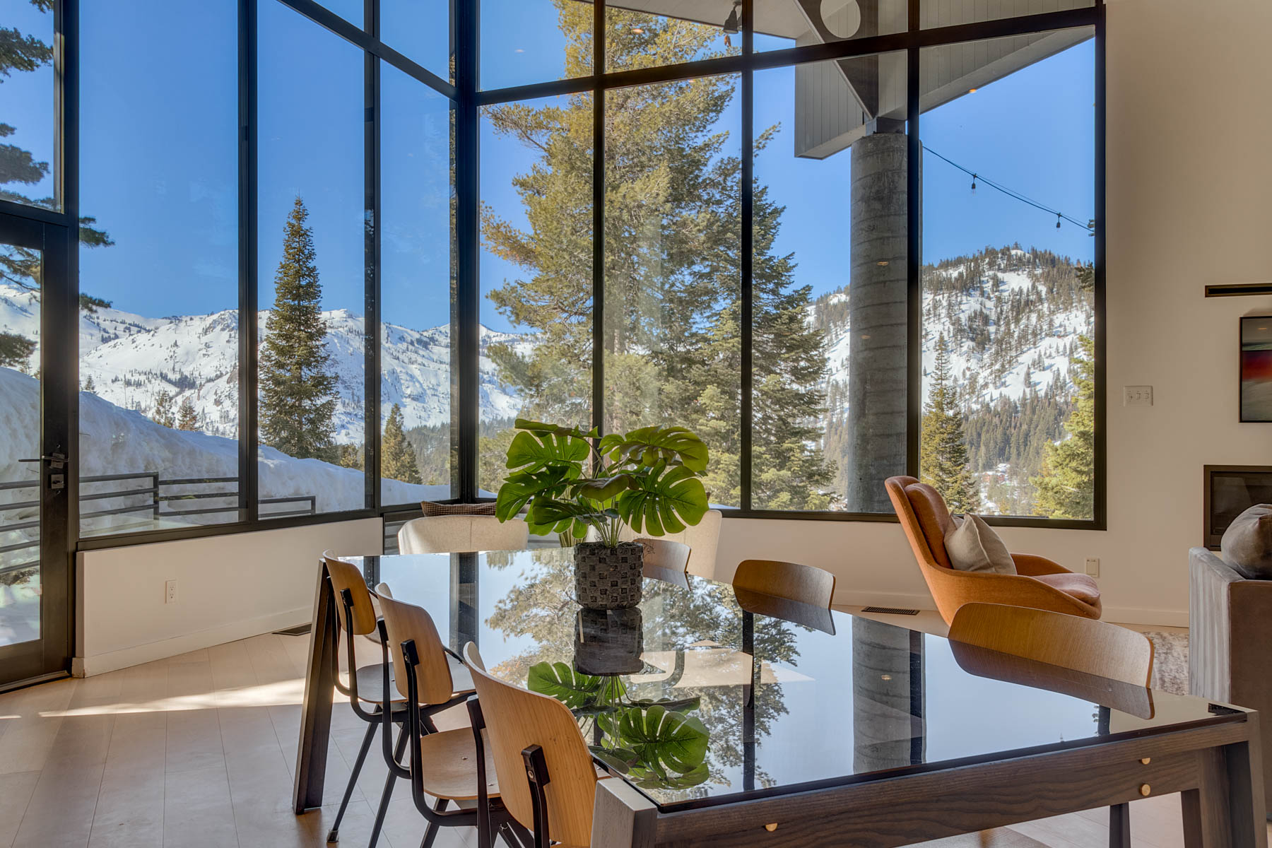 3116 Valley View Ct