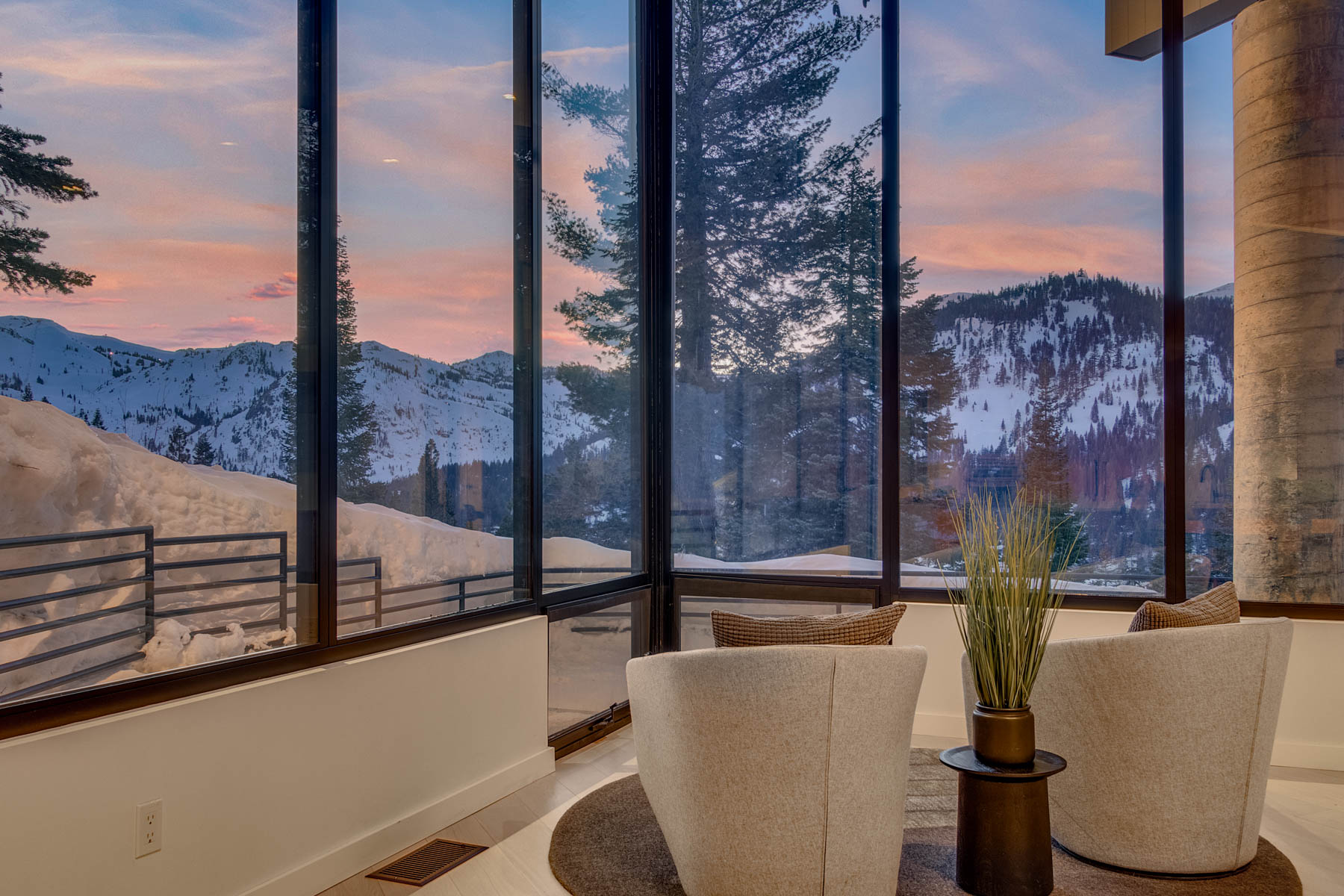 3116 Valley View Ct