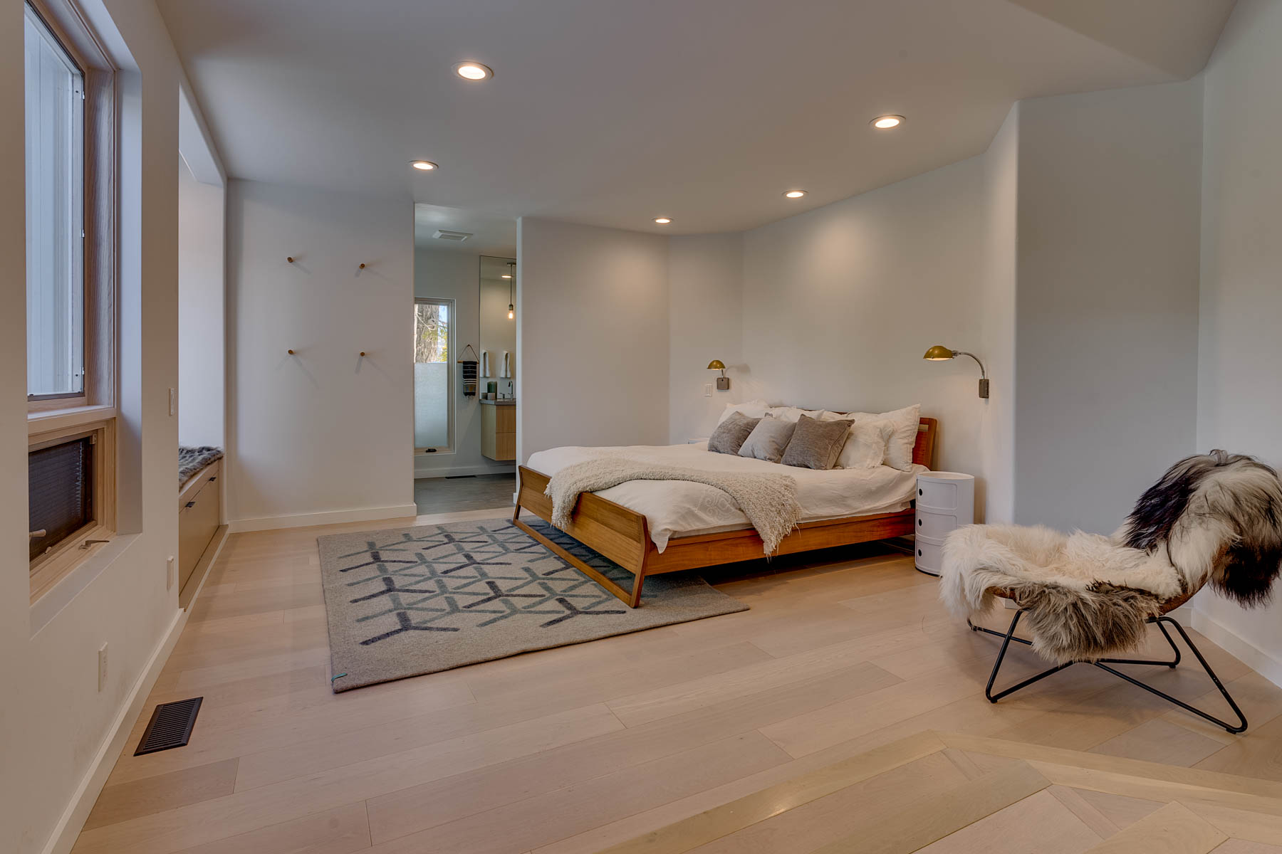 3116 Valley View Ct