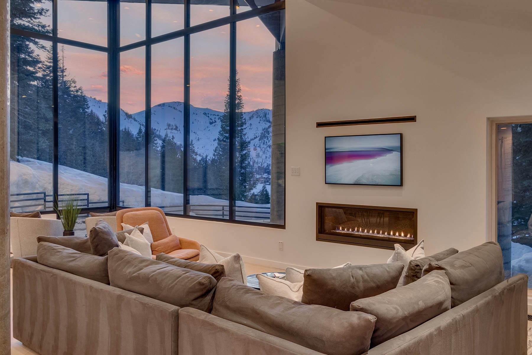 3116 Valley View Ct