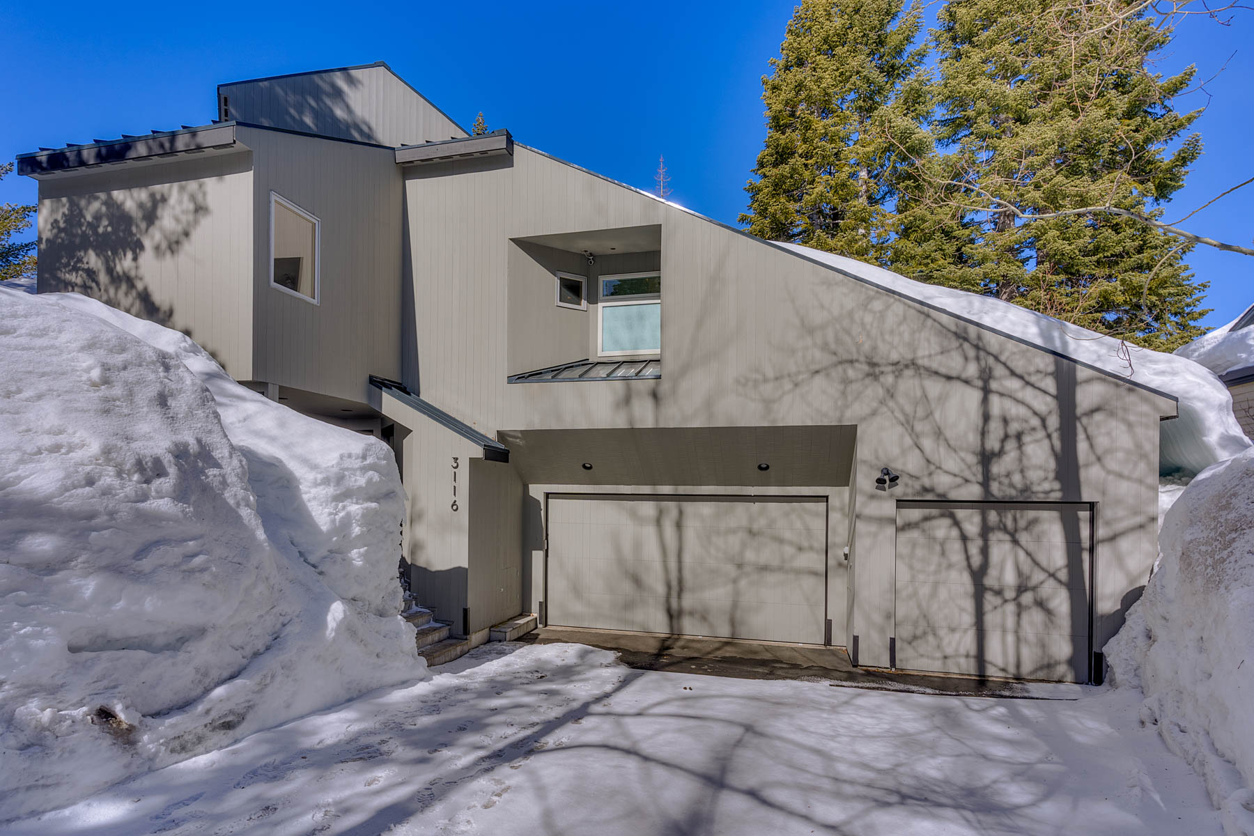 3116 Valley View Ct
