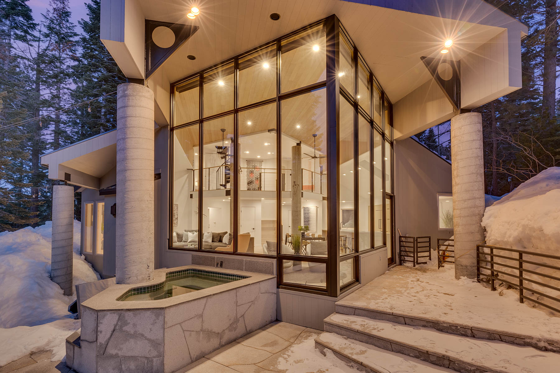 3116 Valley View Ct