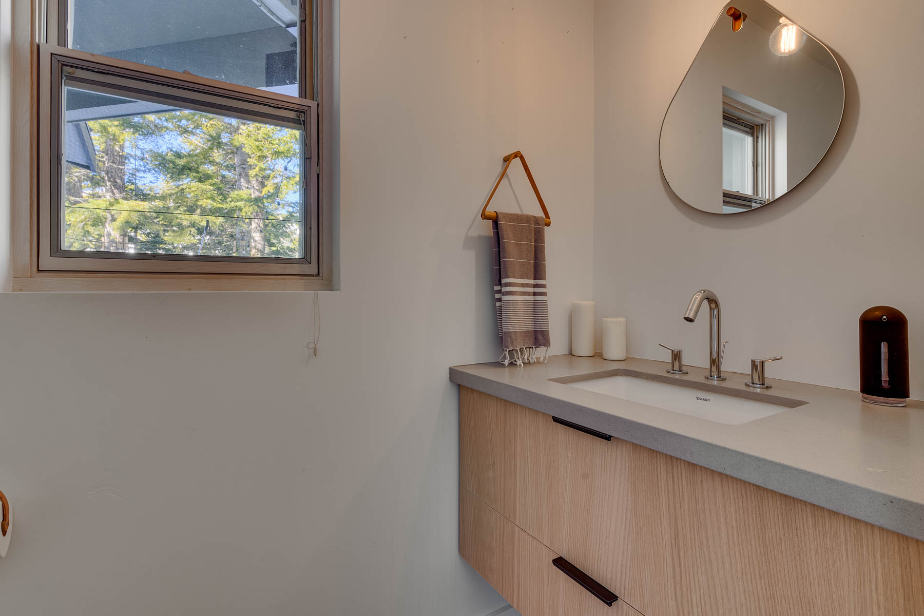 3116 Valley View Ct