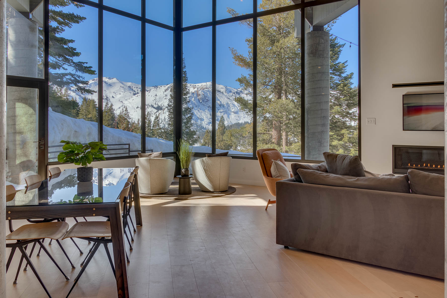 3116 Valley View Ct