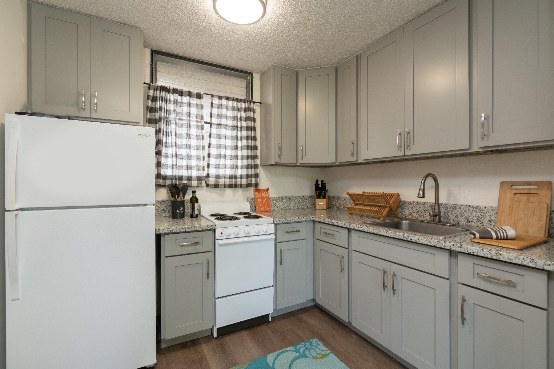 1914 University Ave #410