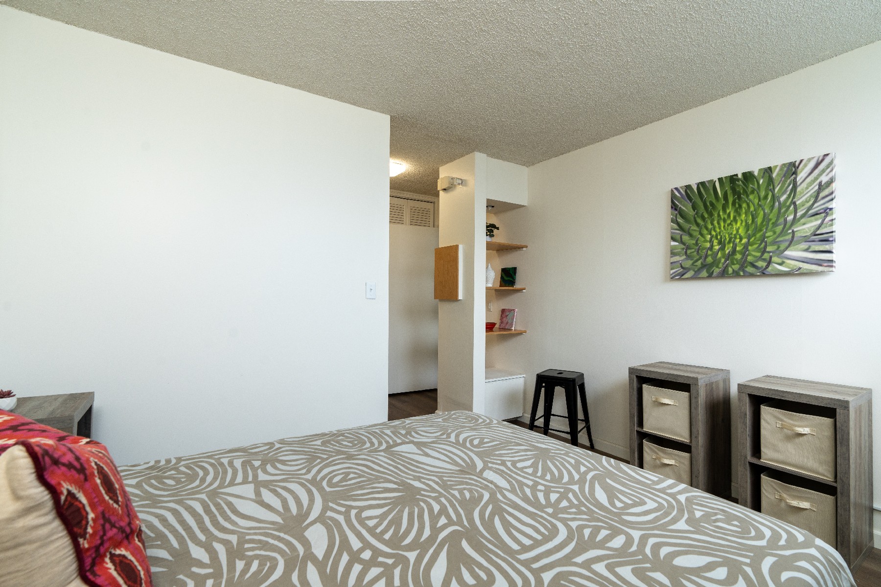 1914 University Ave #410