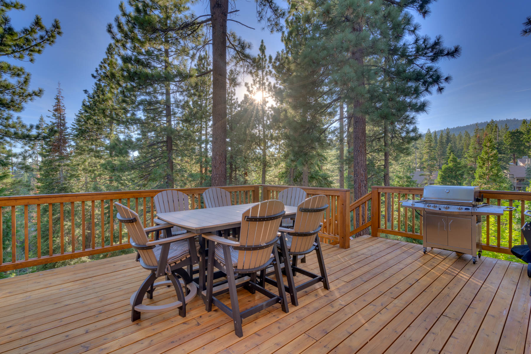 1330 Canterbury Dr. 