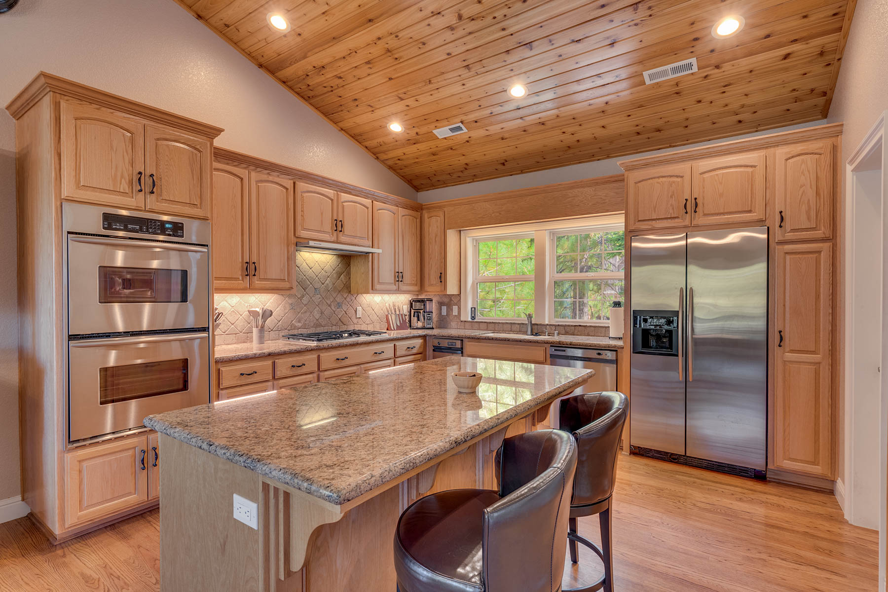 1330 Canterbury Dr. 