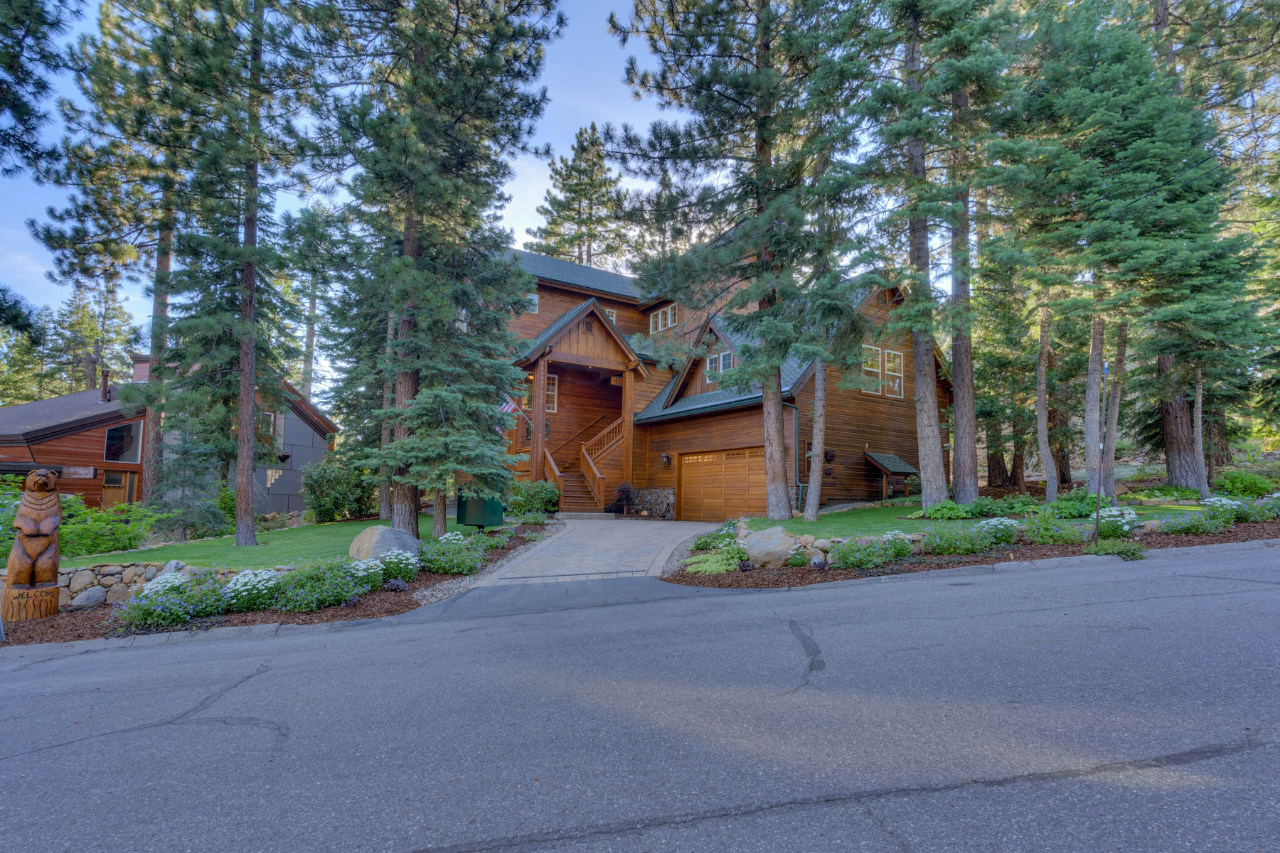 1330 Canterbury Dr. 