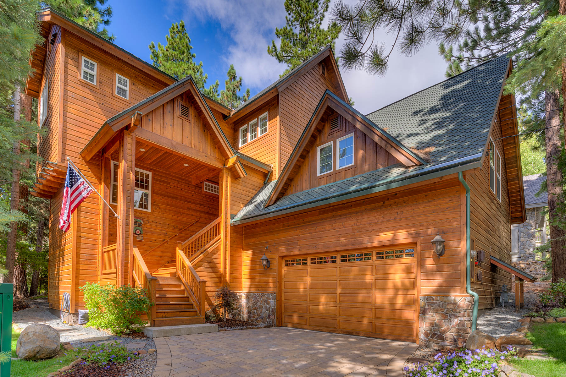 1330 Canterbury Dr. 