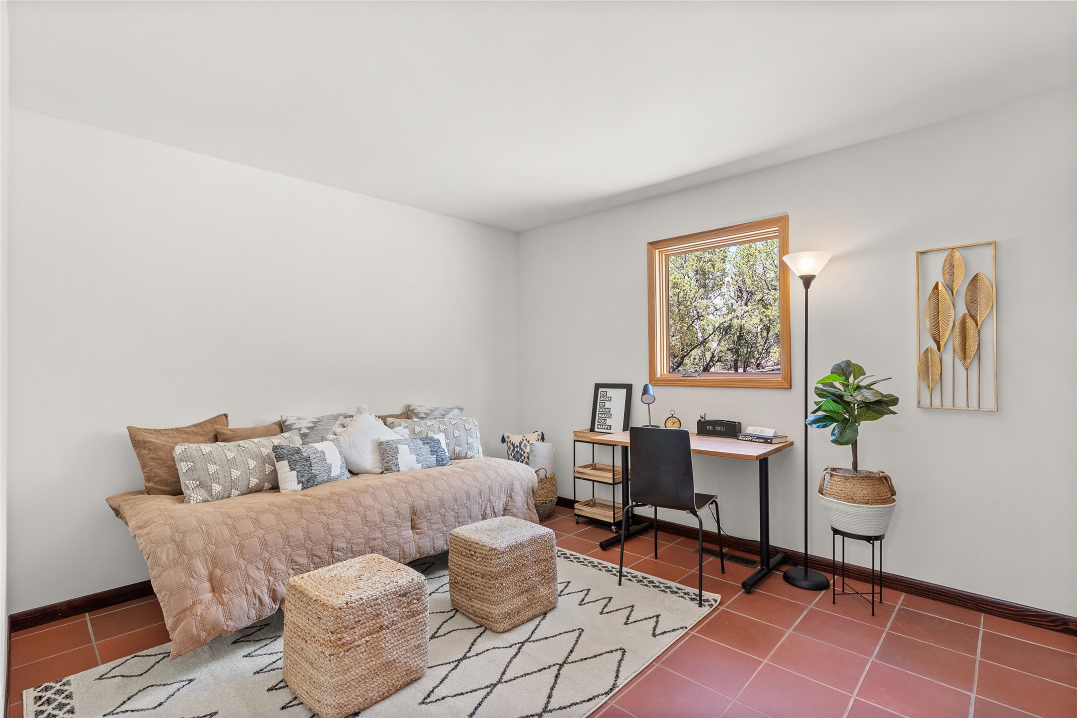 1094 Governor Dempsey Drive