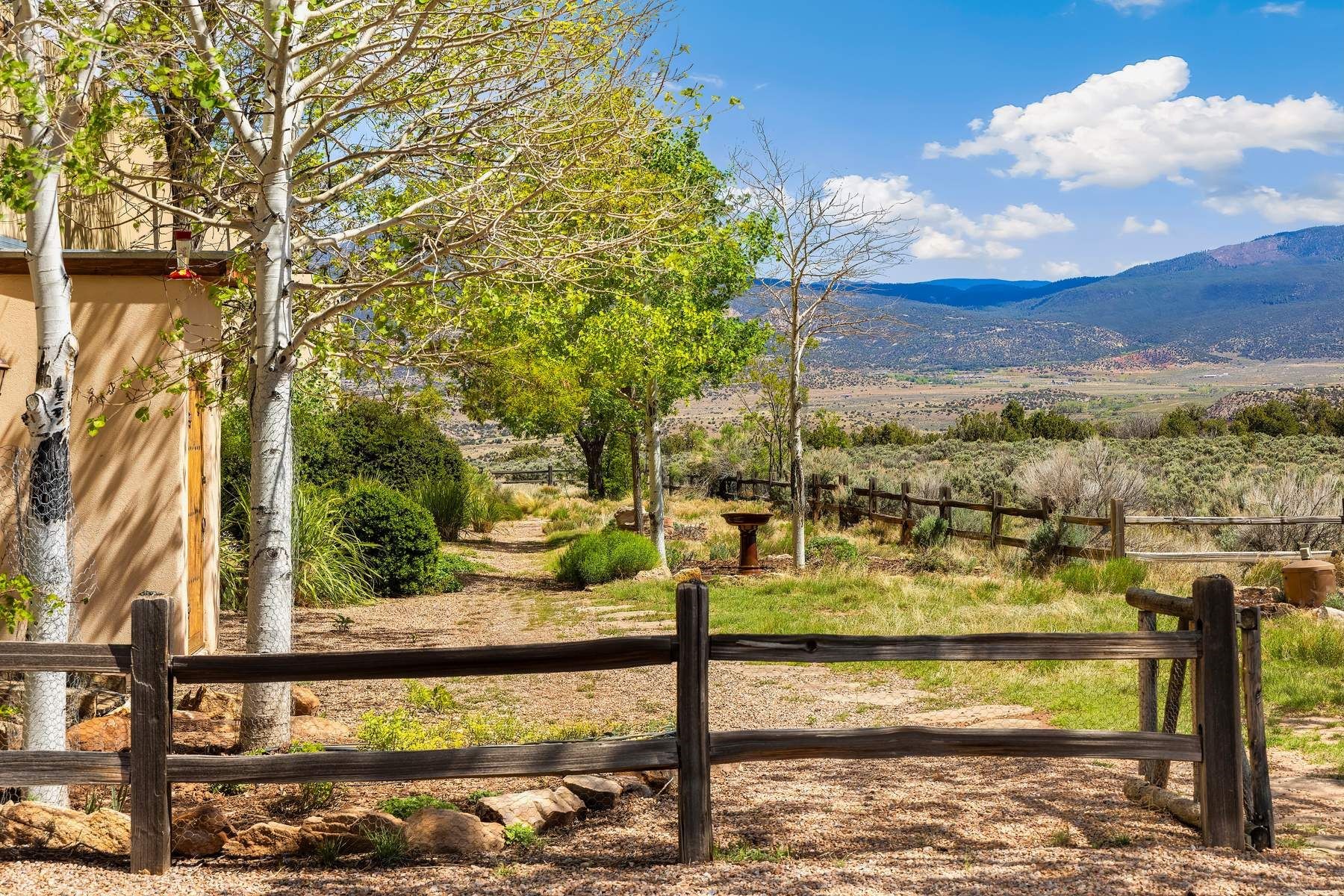 101 Mesa Prieta Road