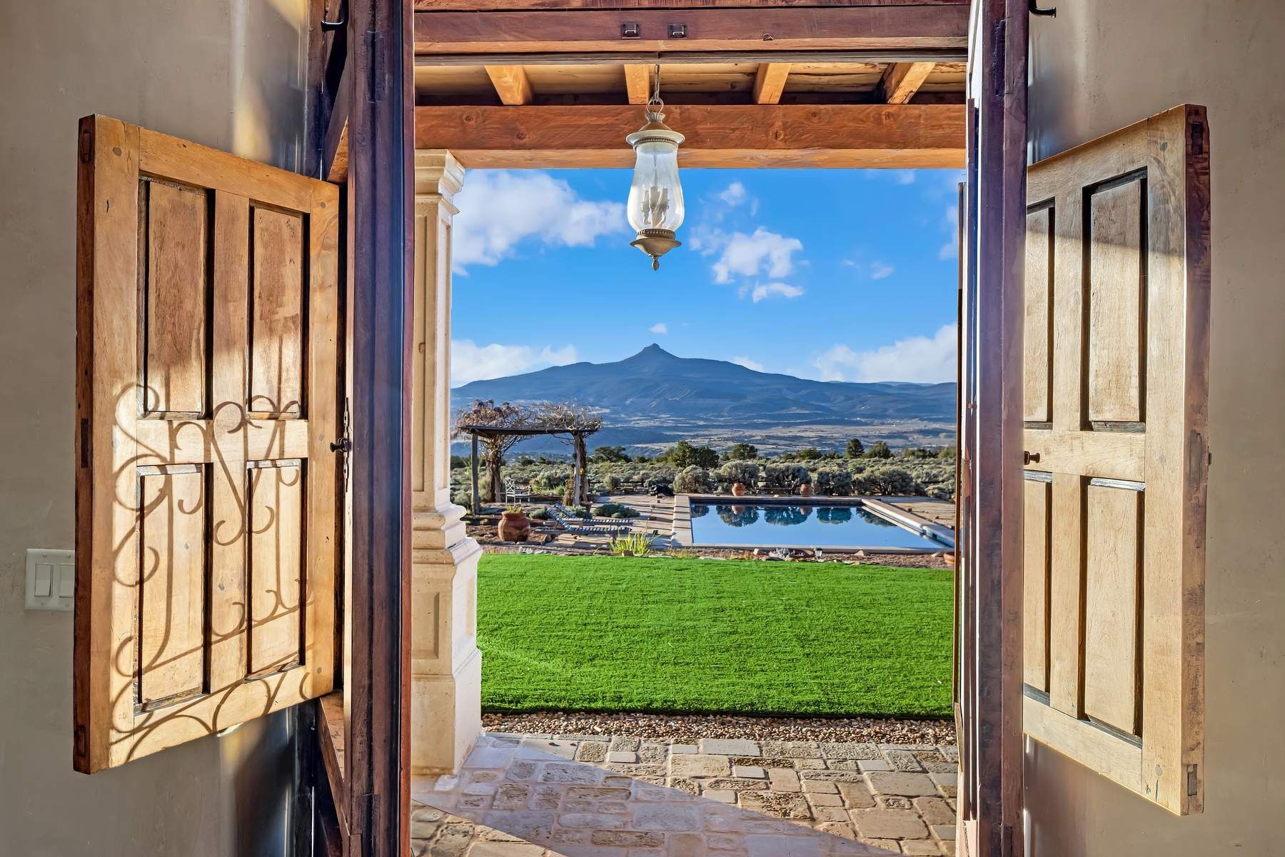 101 Mesa Prieta Road