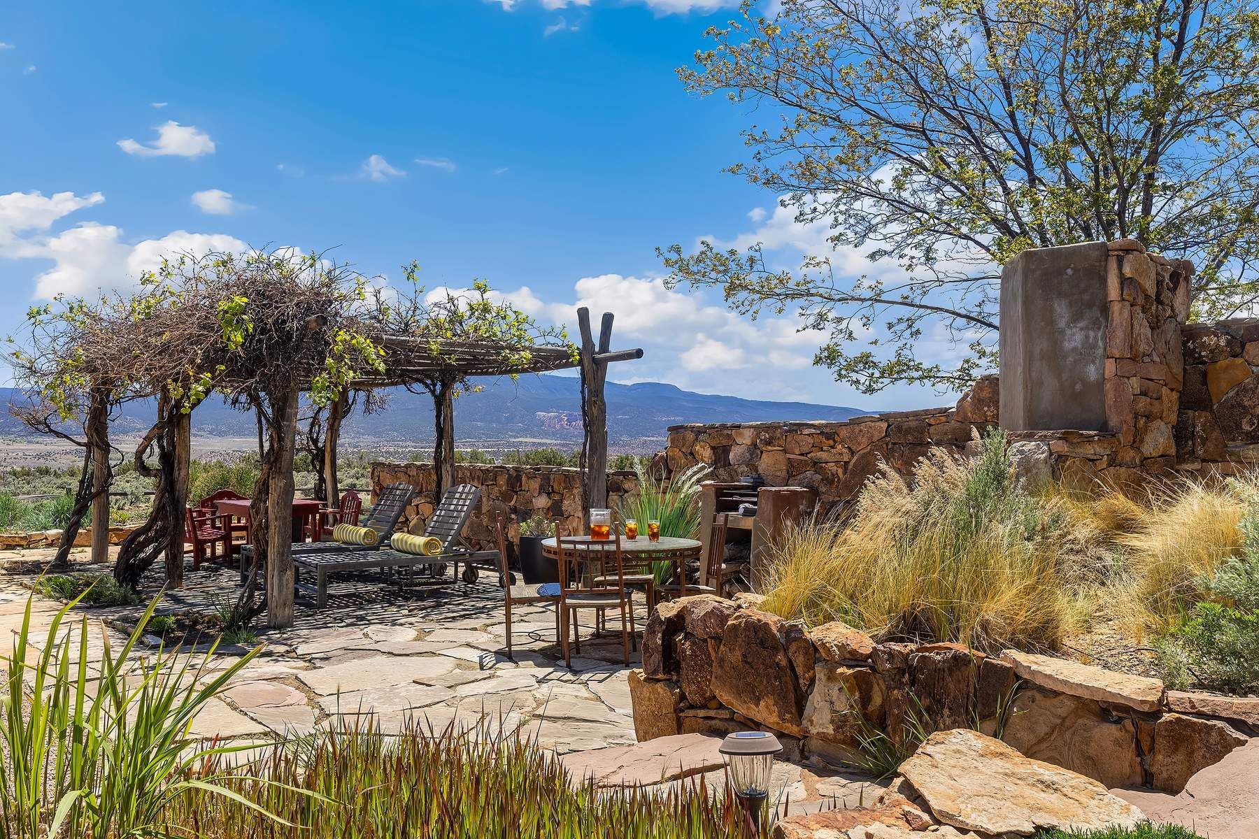 101 Mesa Prieta Road