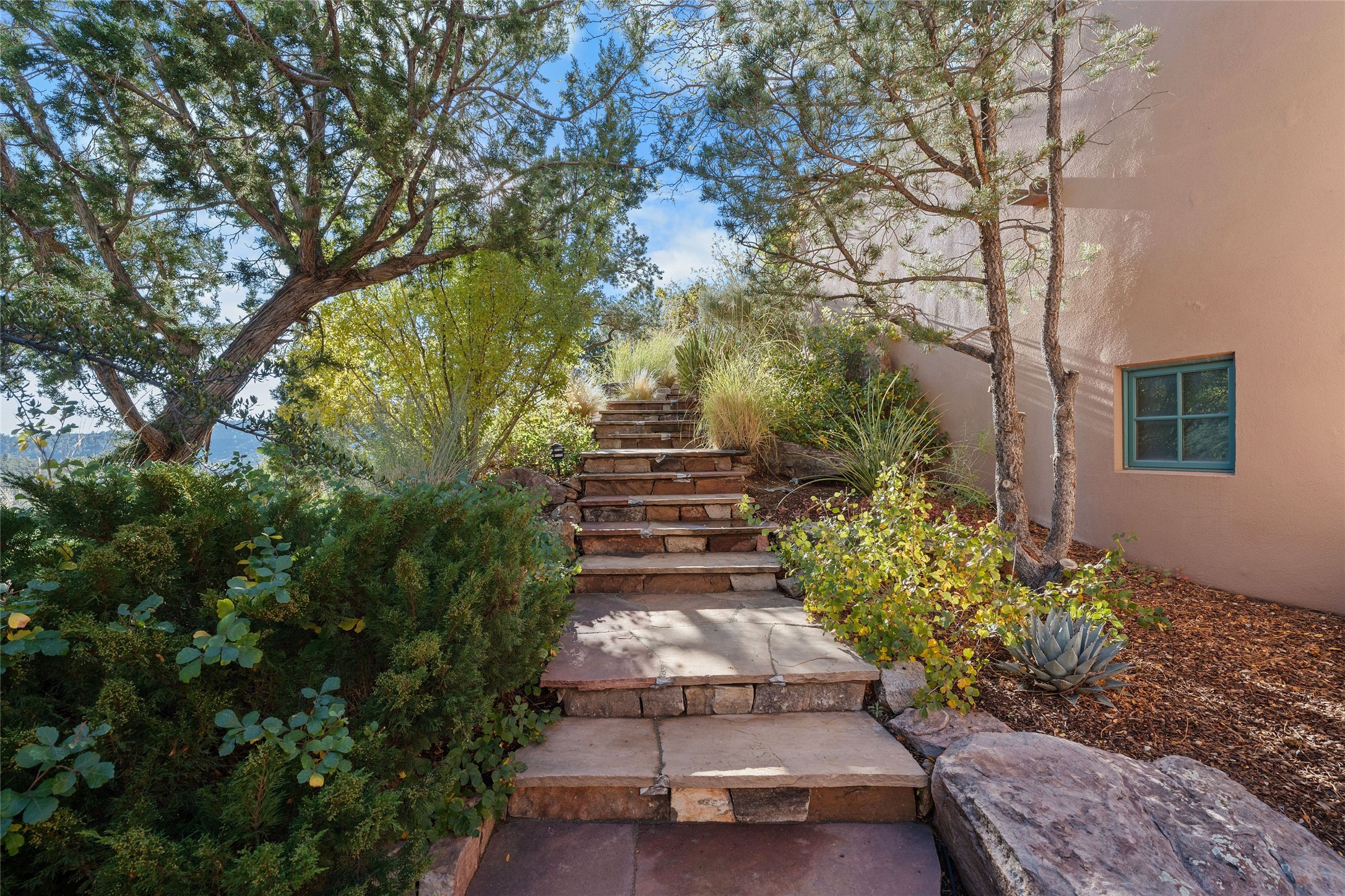2570 Atalaya Hills Trail