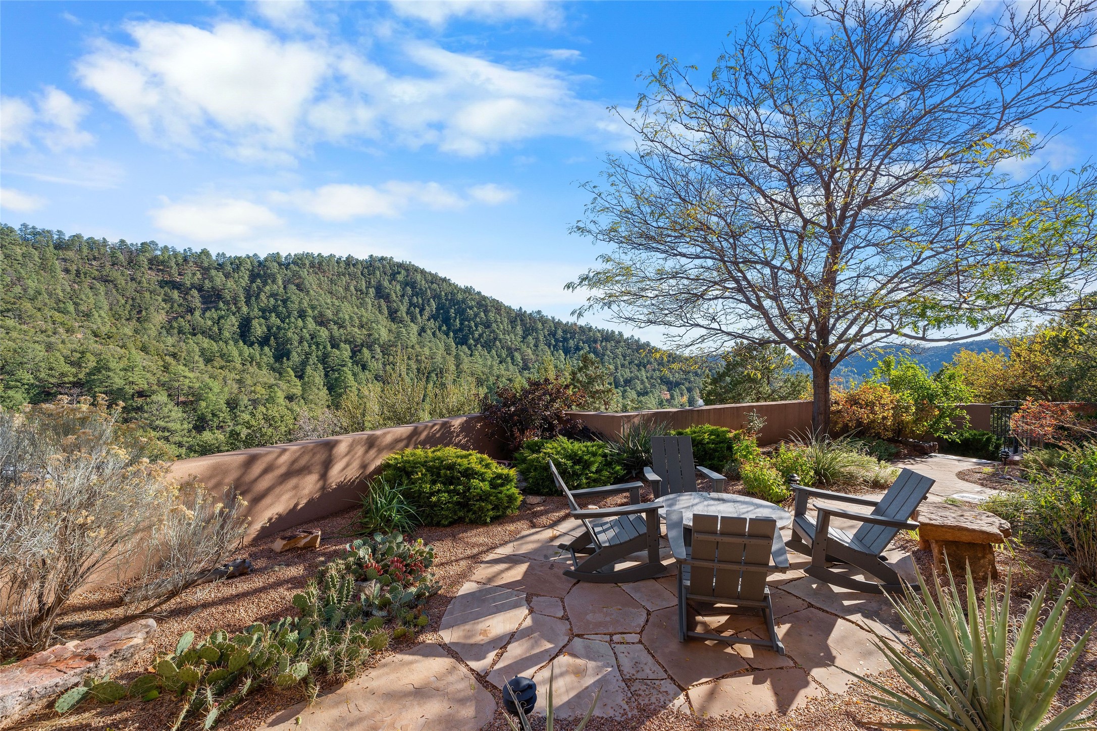 2570 Atalaya Hills Trail