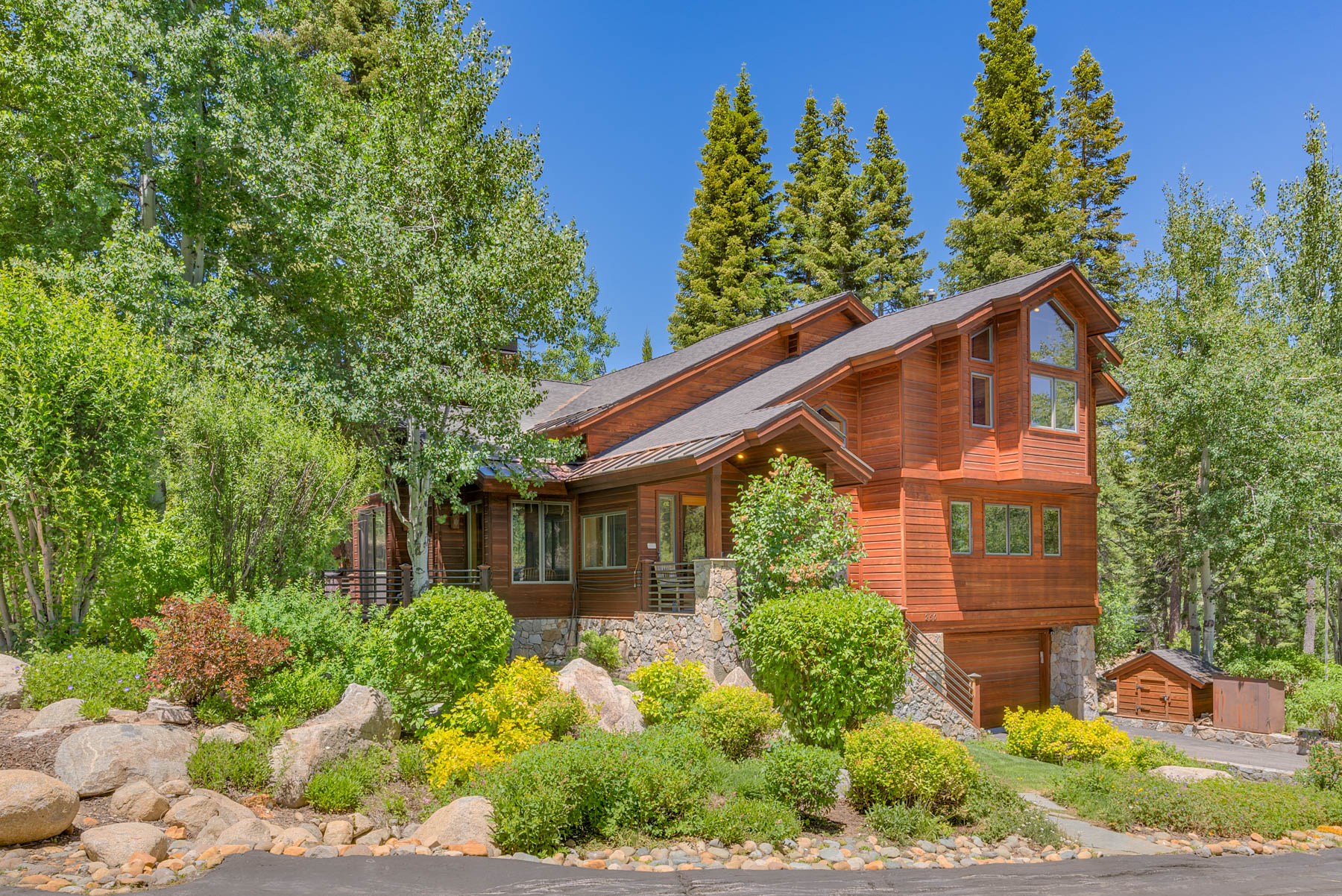250 Sierra Crest Trail 