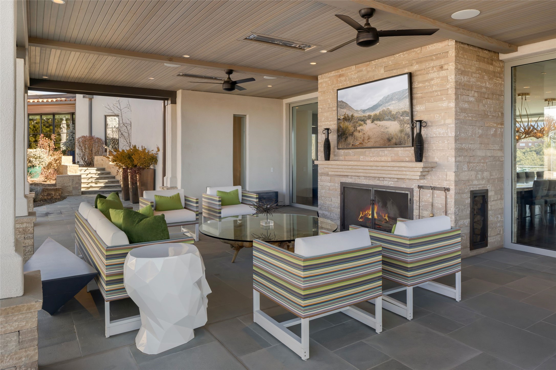 211 Camino Del Norte