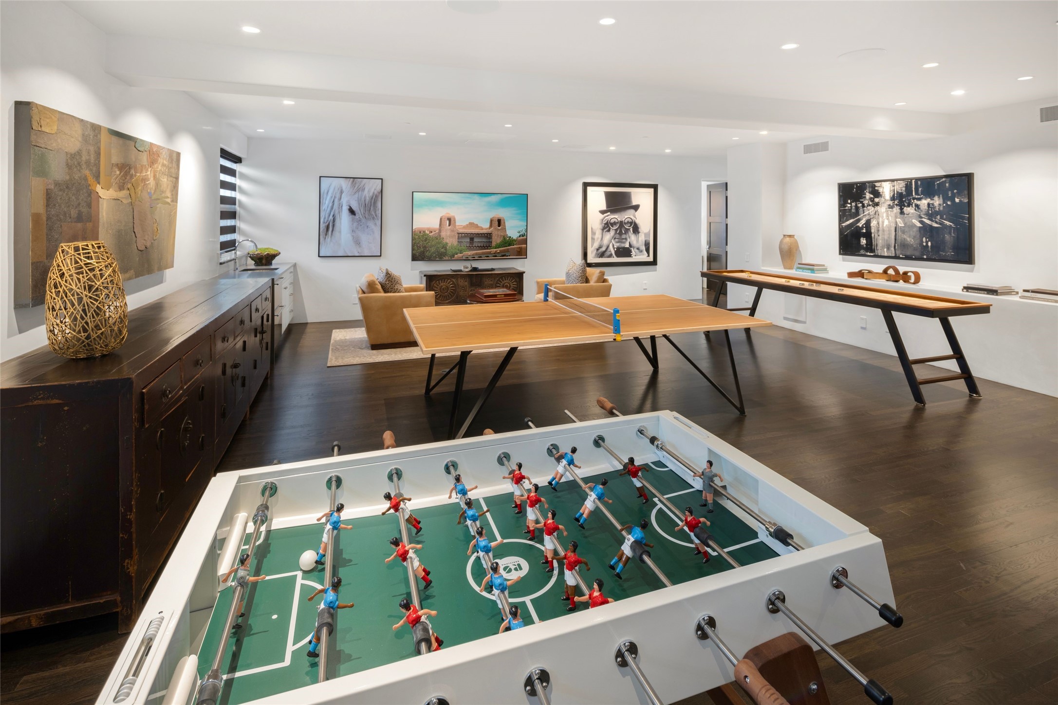 211 Camino Del Norte