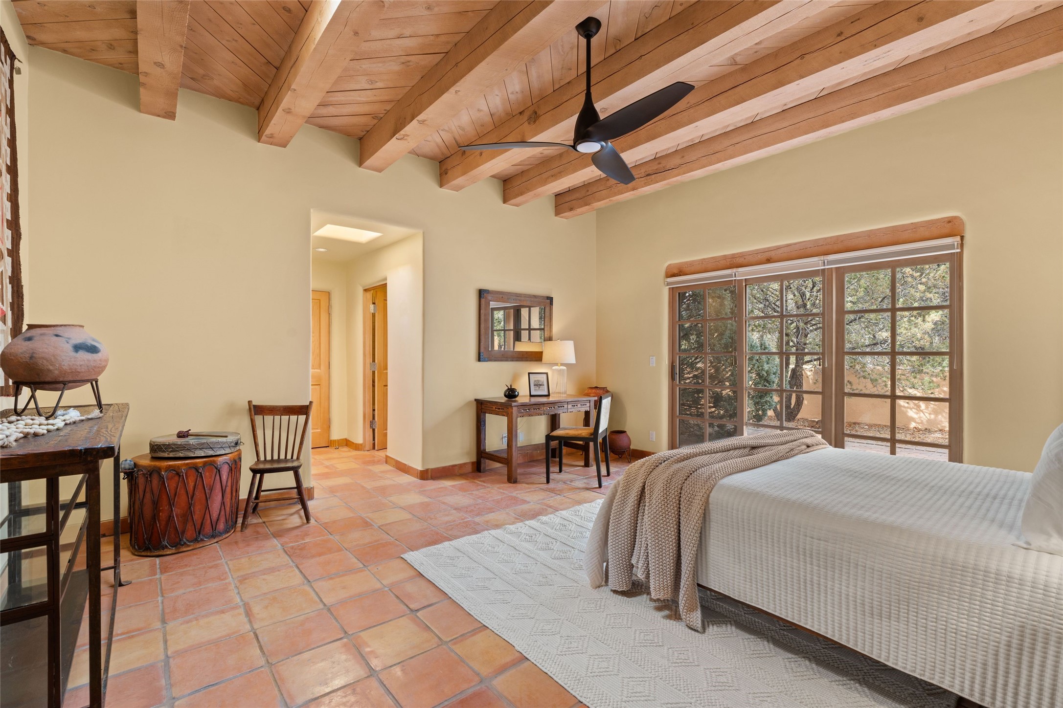 3101 Old Pecos Trail #907