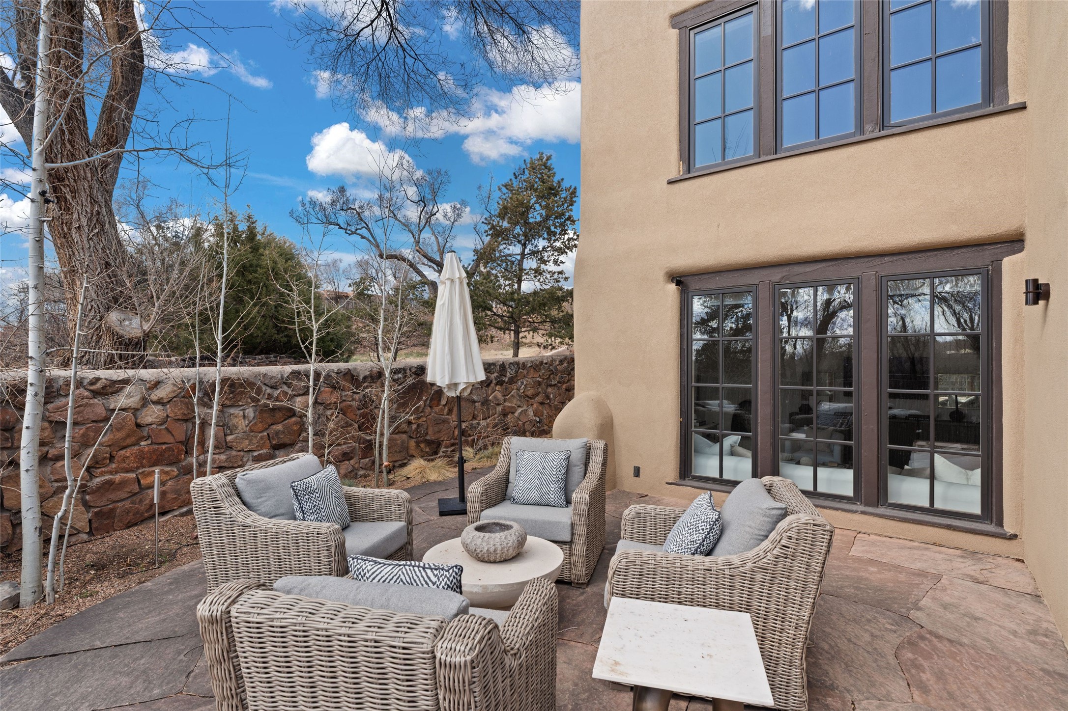 368 Rodriguez Street