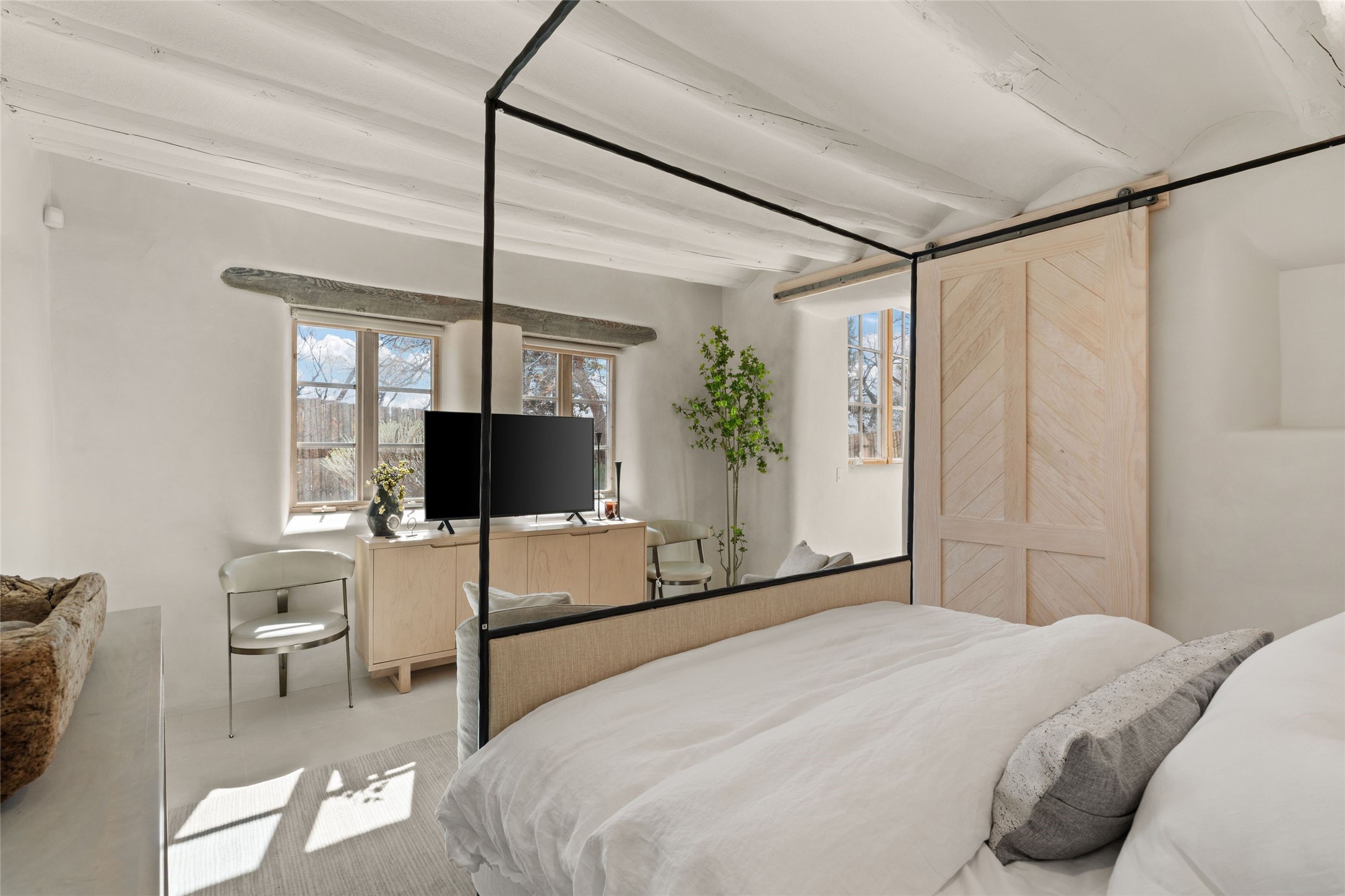 368 Rodriguez Street