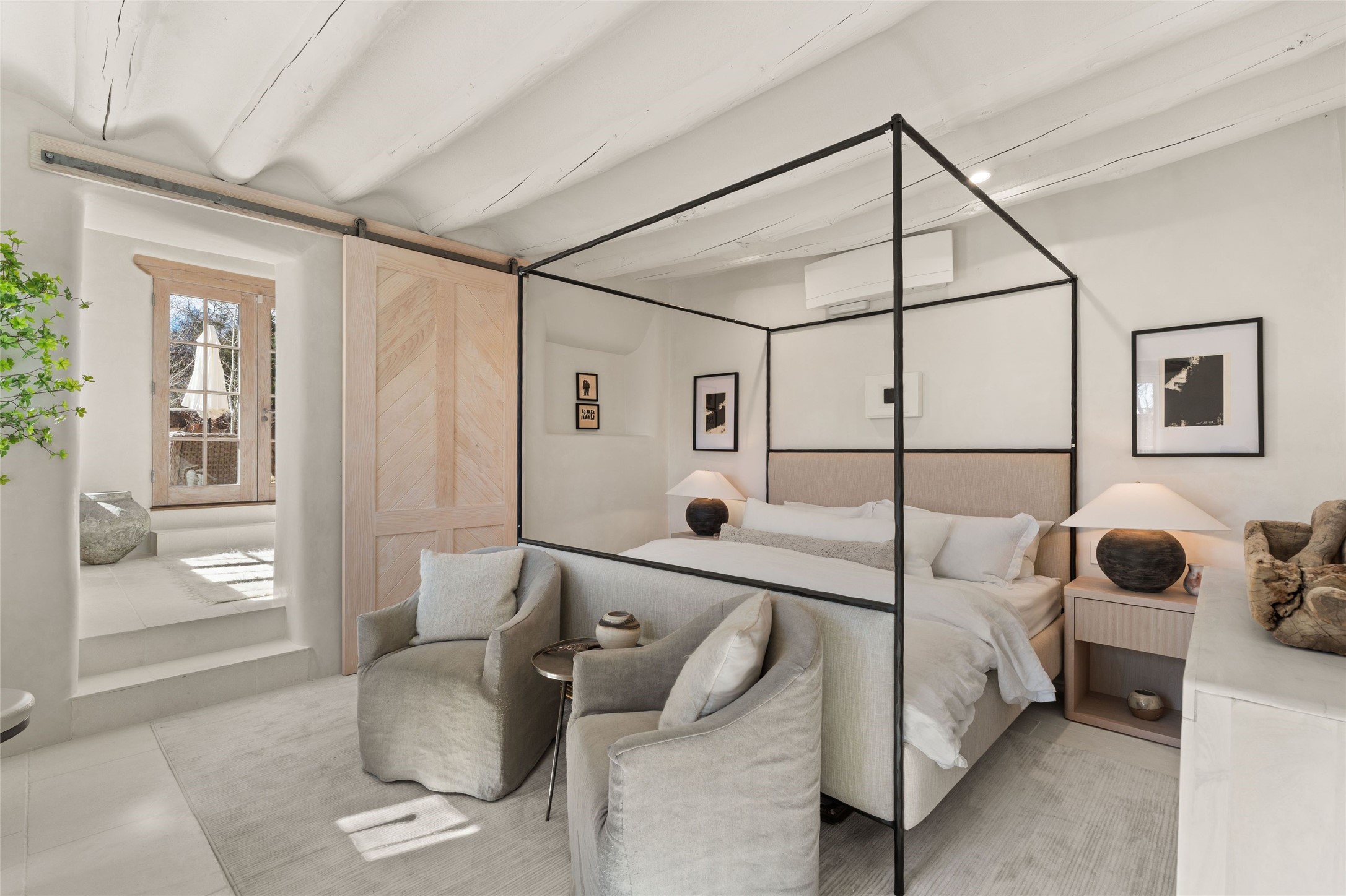 368 Rodriguez Street