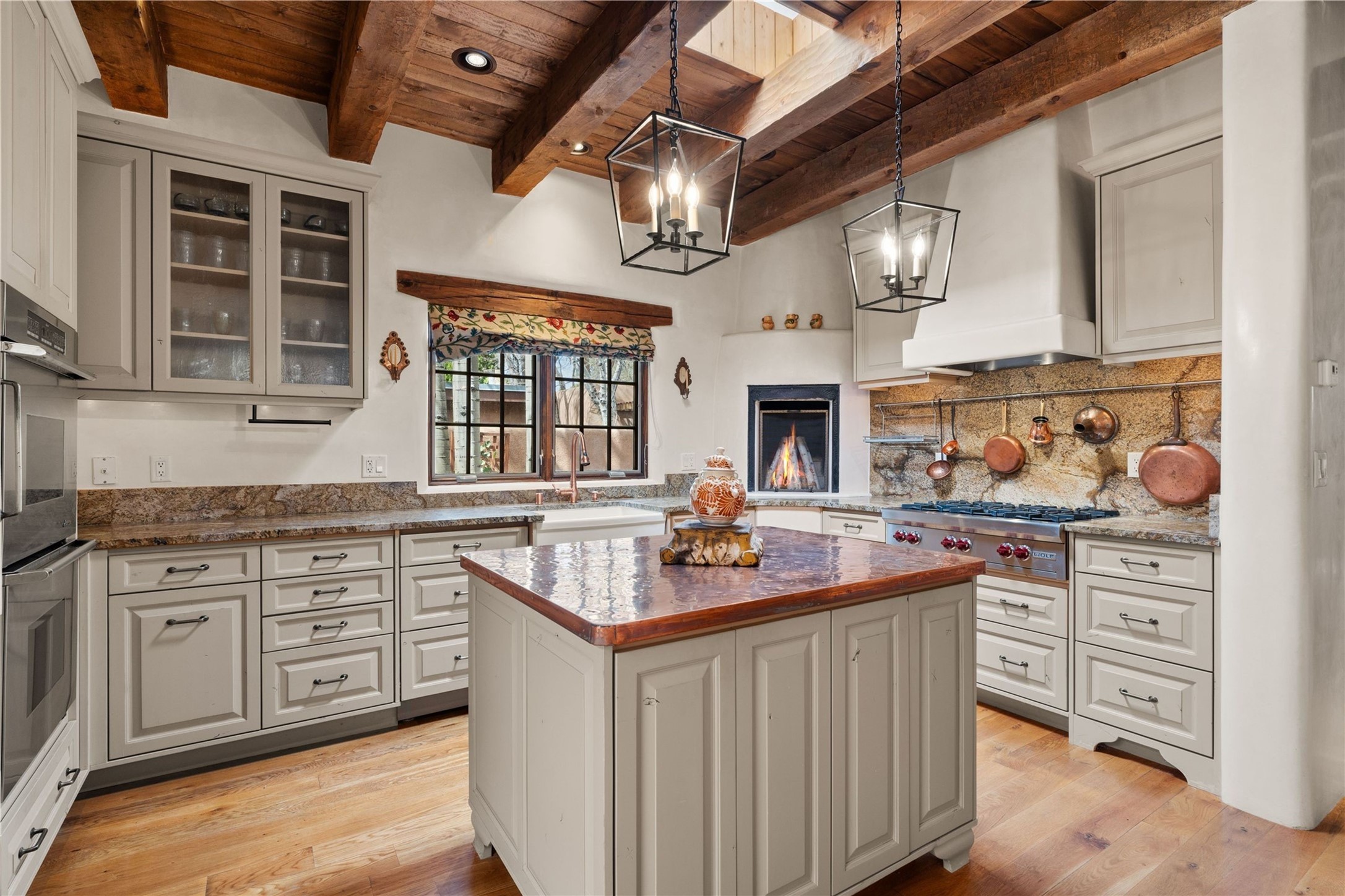 480 San Antonio, #D And #F