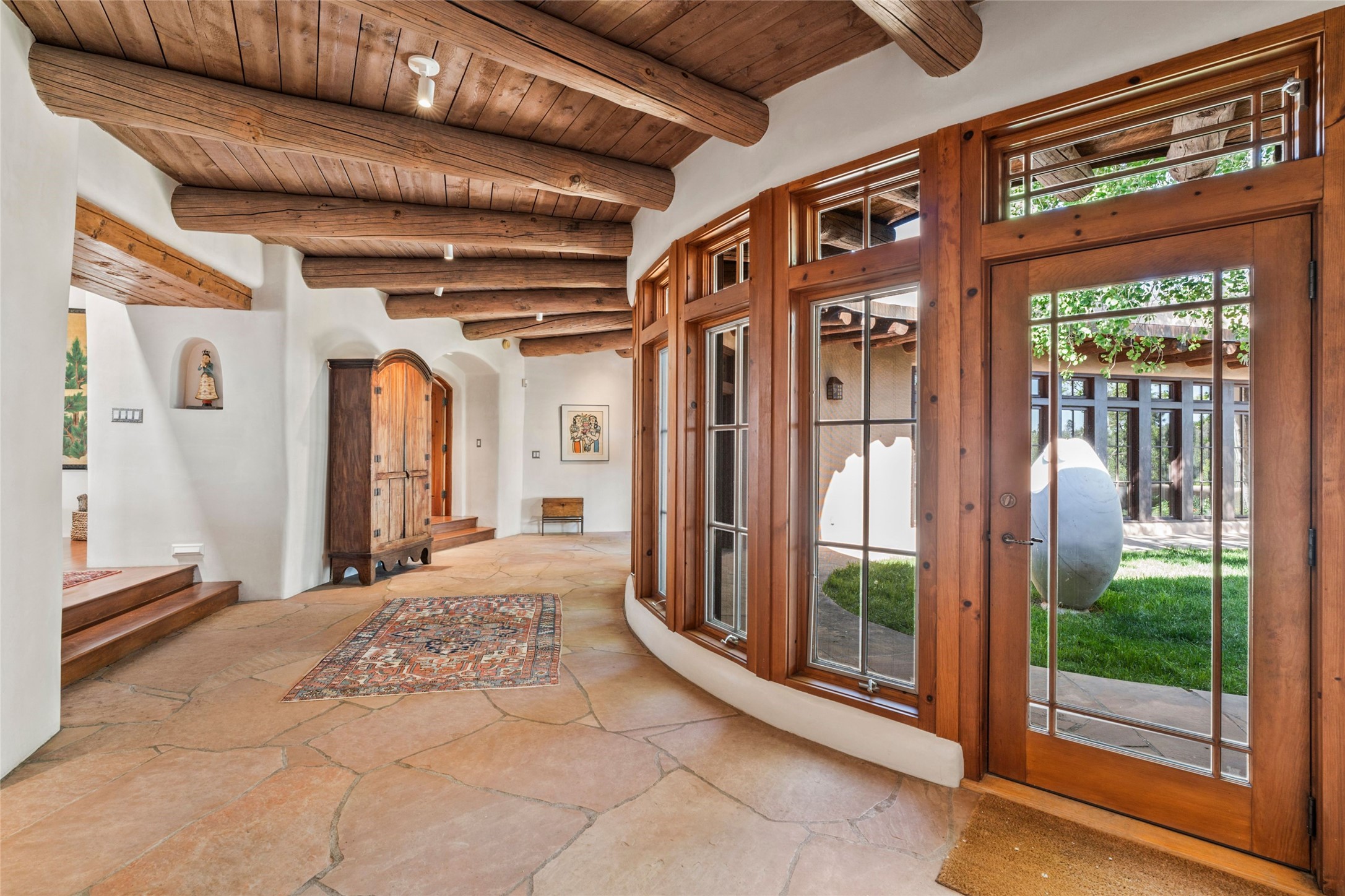 1863 Camino De Cruz Blanca