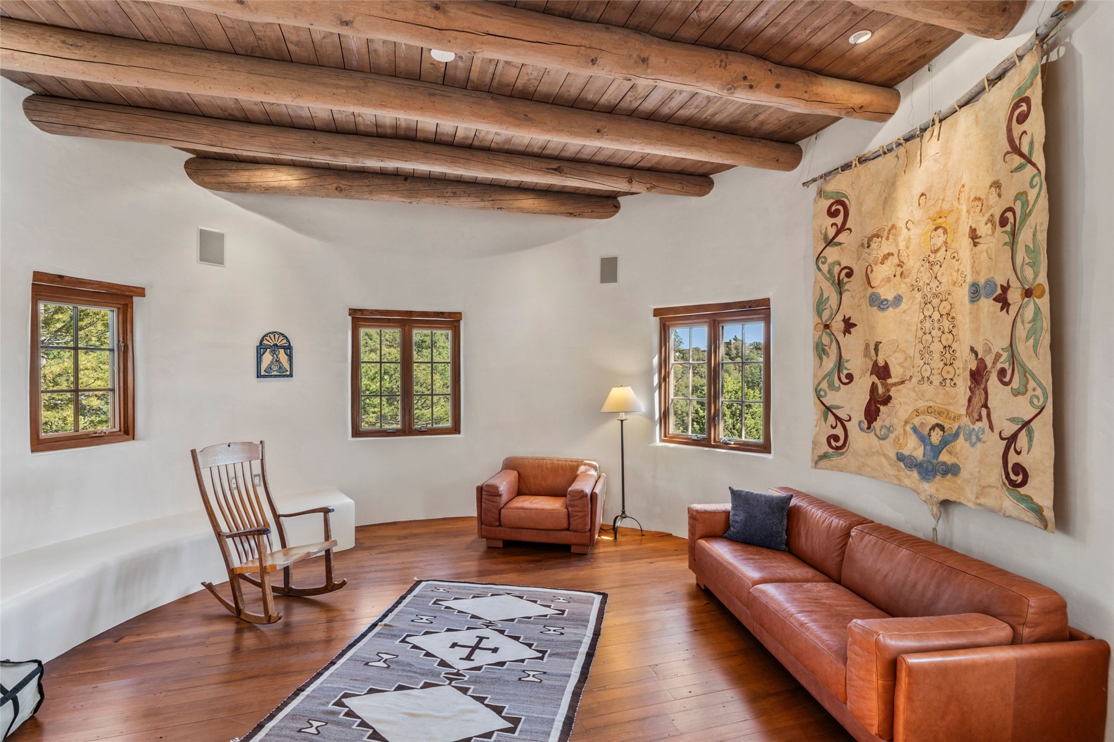 1863 Camino De Cruz Blanca