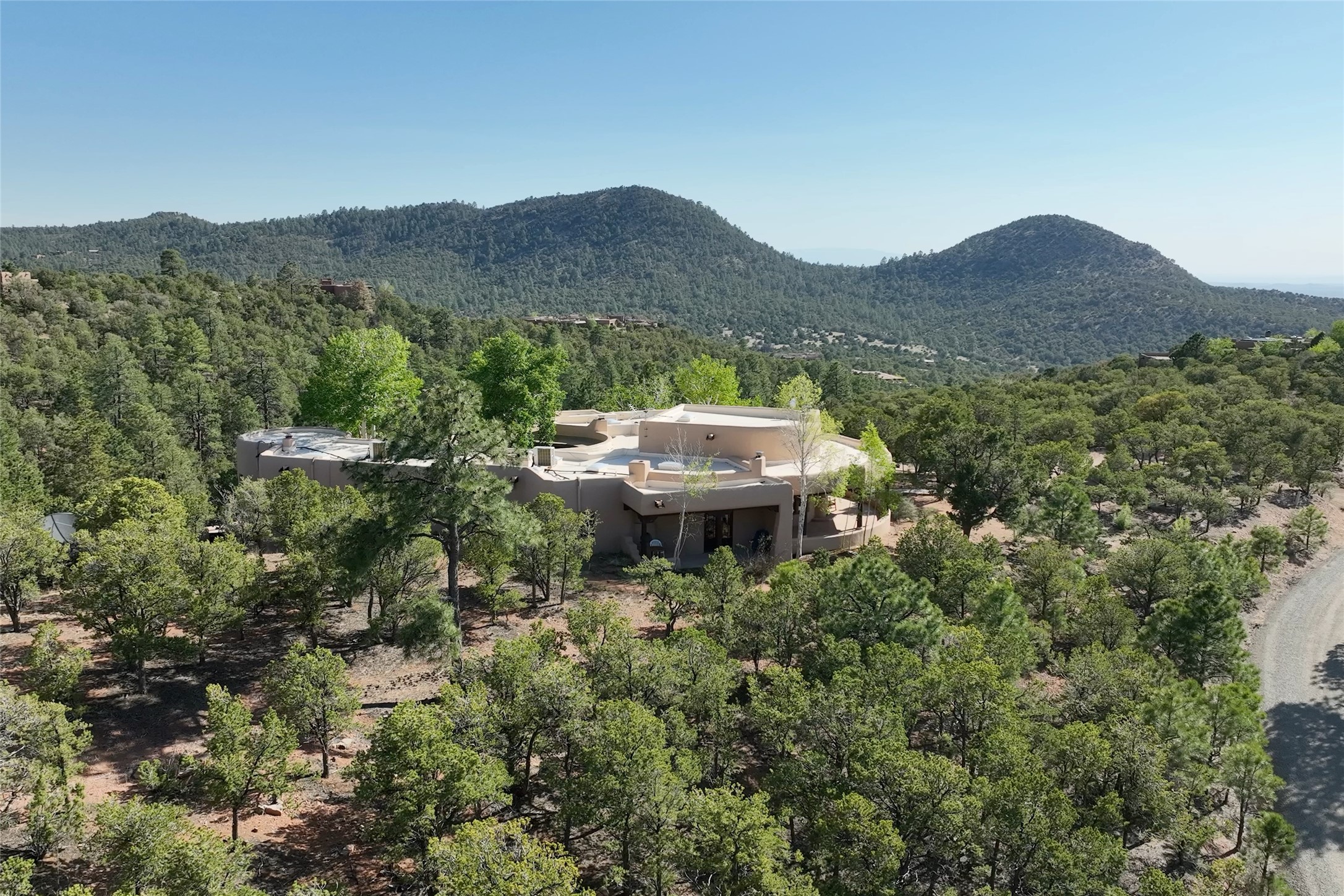 1863 Camino De Cruz Blanca