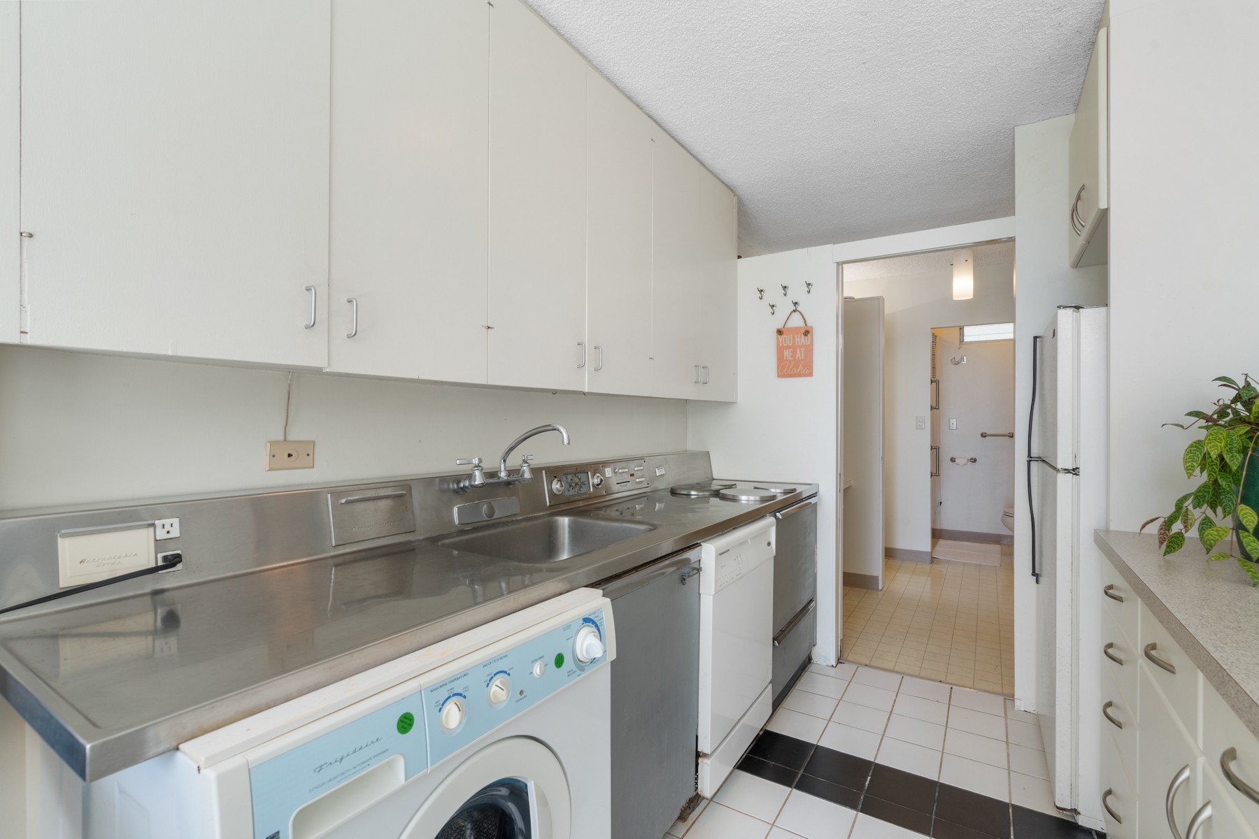 2801 Coconut Avenue #7G