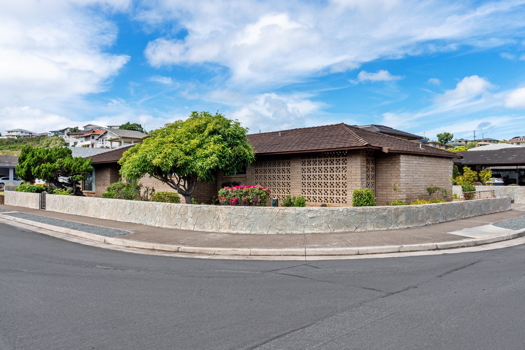3504 Ala Hapuu St