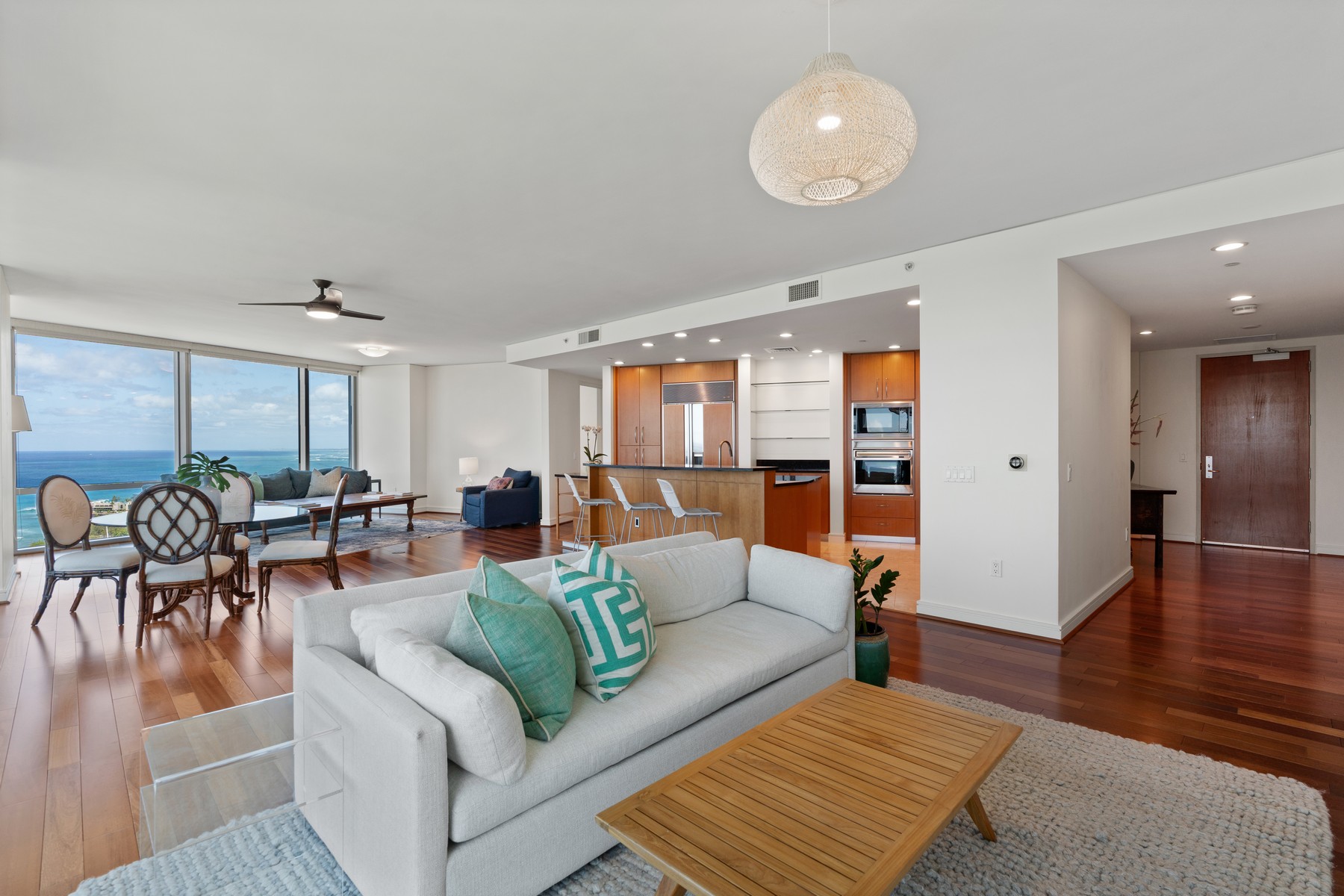 1288 Ala Moana Blvd #31D