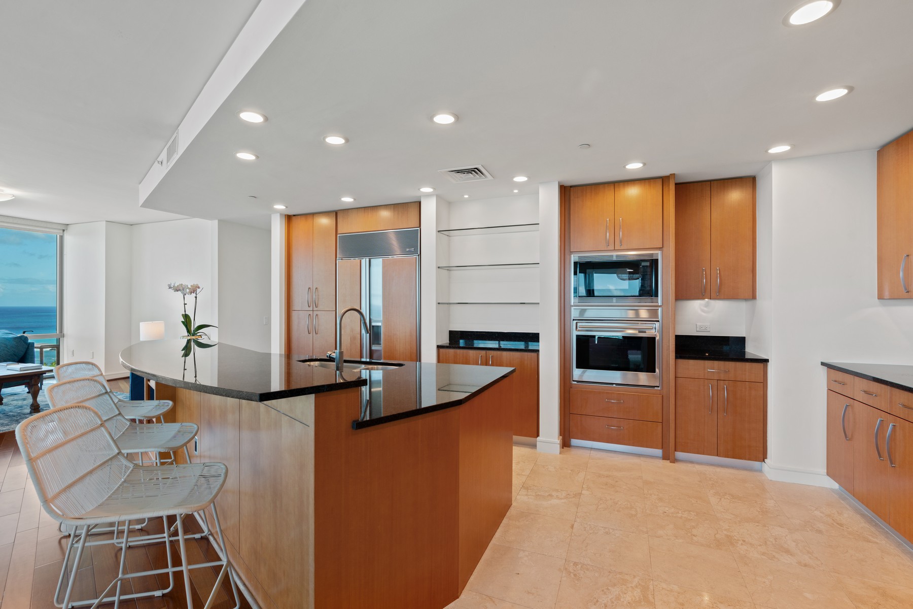 1288 Ala Moana Blvd #31D