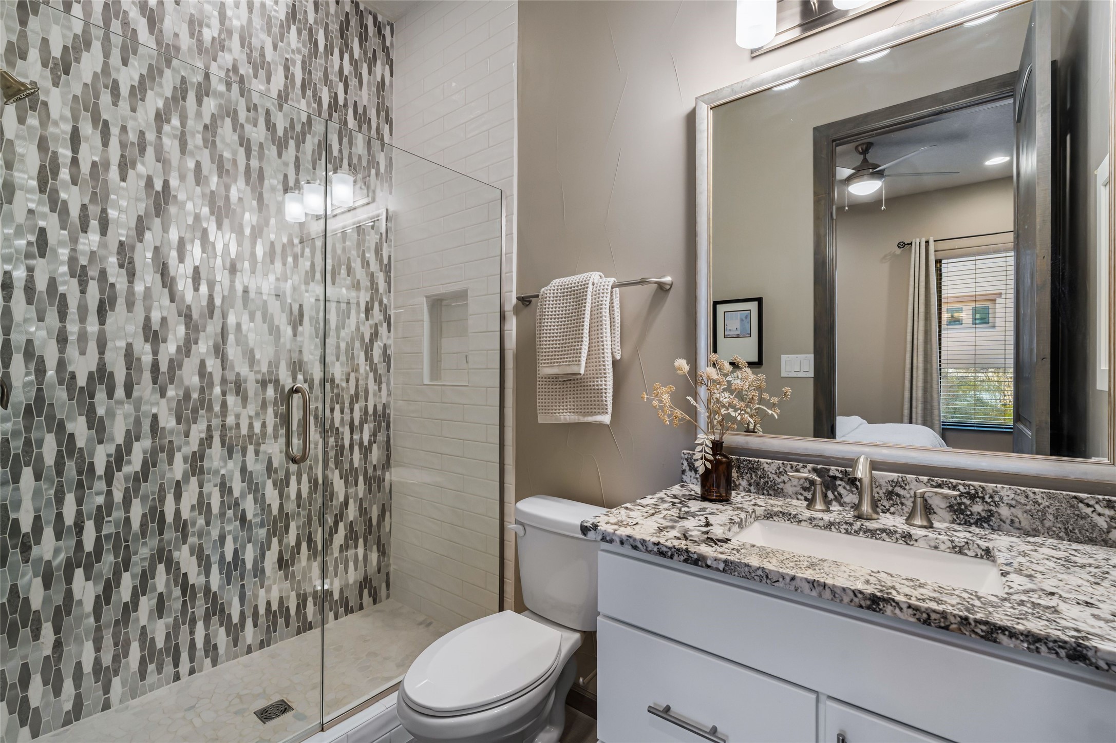 76 Paseo Las Terrazas 