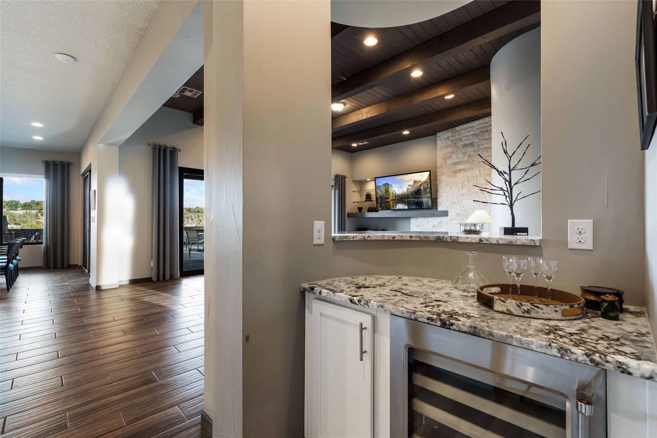 76 Paseo Las Terrazas 